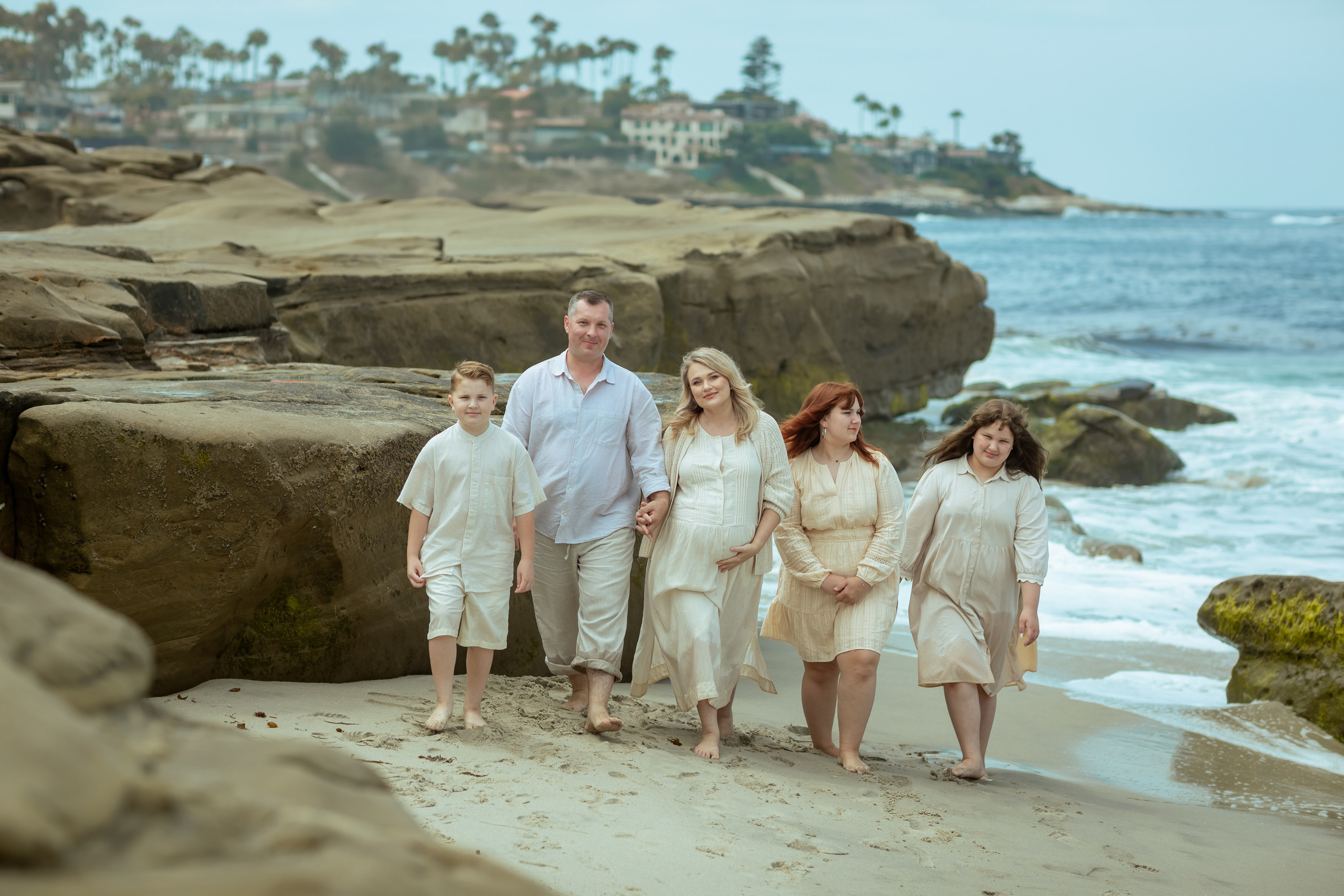 Maternity Photoshoot | La Jolla Beach. Inna Plekhanova | San Diego Photographer