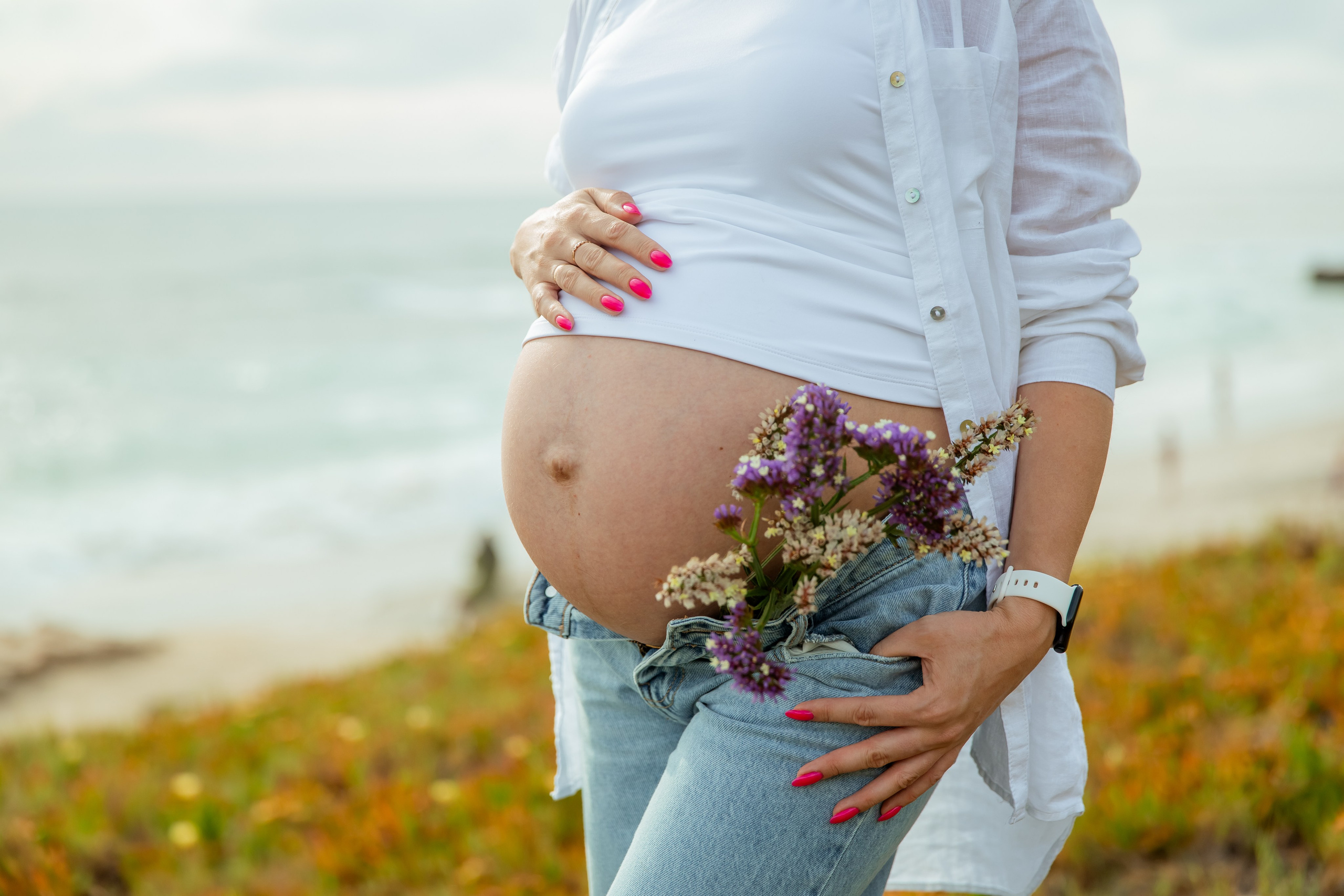 Maternity Photoshoot | La Jolla Beach. Inna Plekhanova | San Diego Photographer