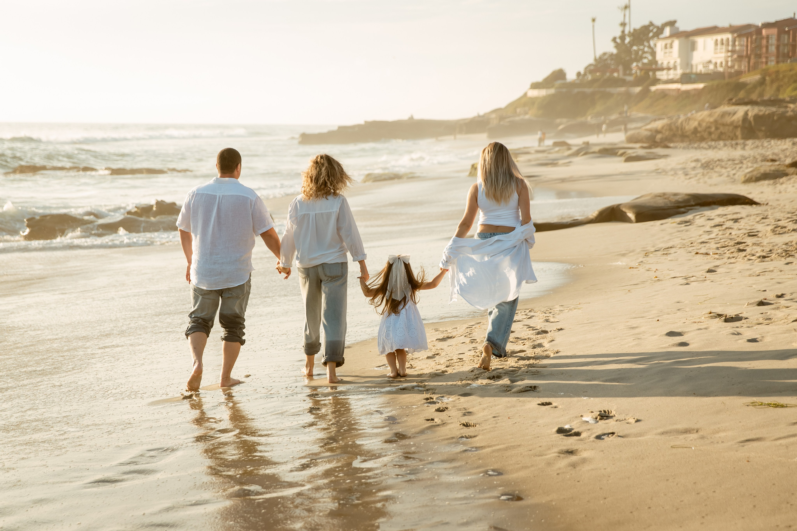 Maternity Photoshoot | La Jolla Beach. Inna Plekhanova | San Diego Photographer