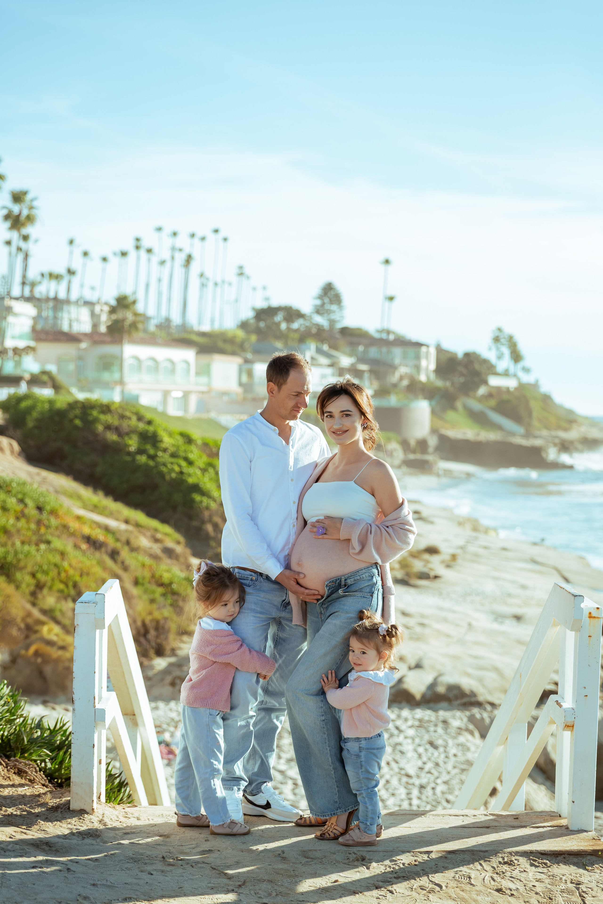 Maternity Photoshoot | La Jolla Beach. Inna Plekhanova | San Diego Photographer