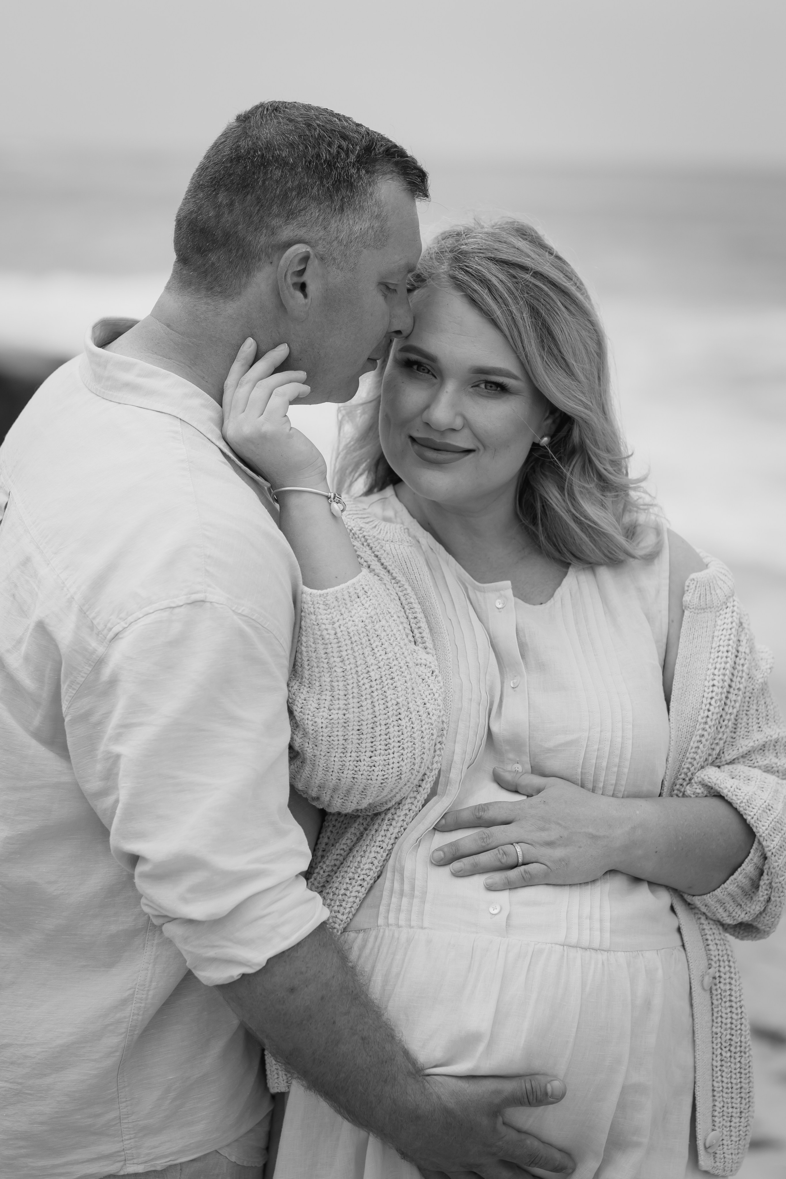 Maternity Photoshoot | La Jolla Beach. Inna Plekhanova | San Diego Photographer