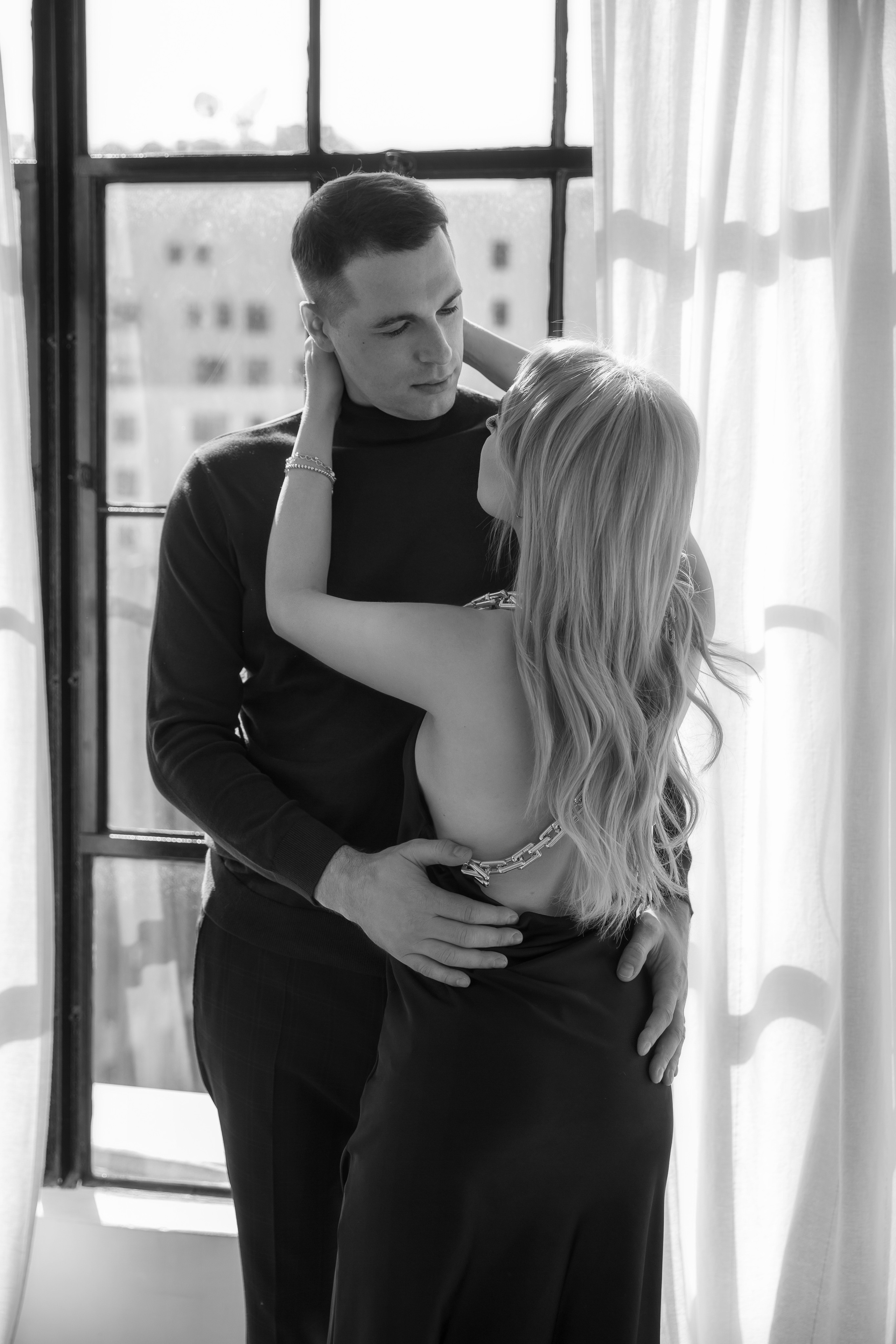 Photoshoot of a beautiful couple in the studio (LA). FAMILY & KIDS PHOTOGRAPHER in San Diego