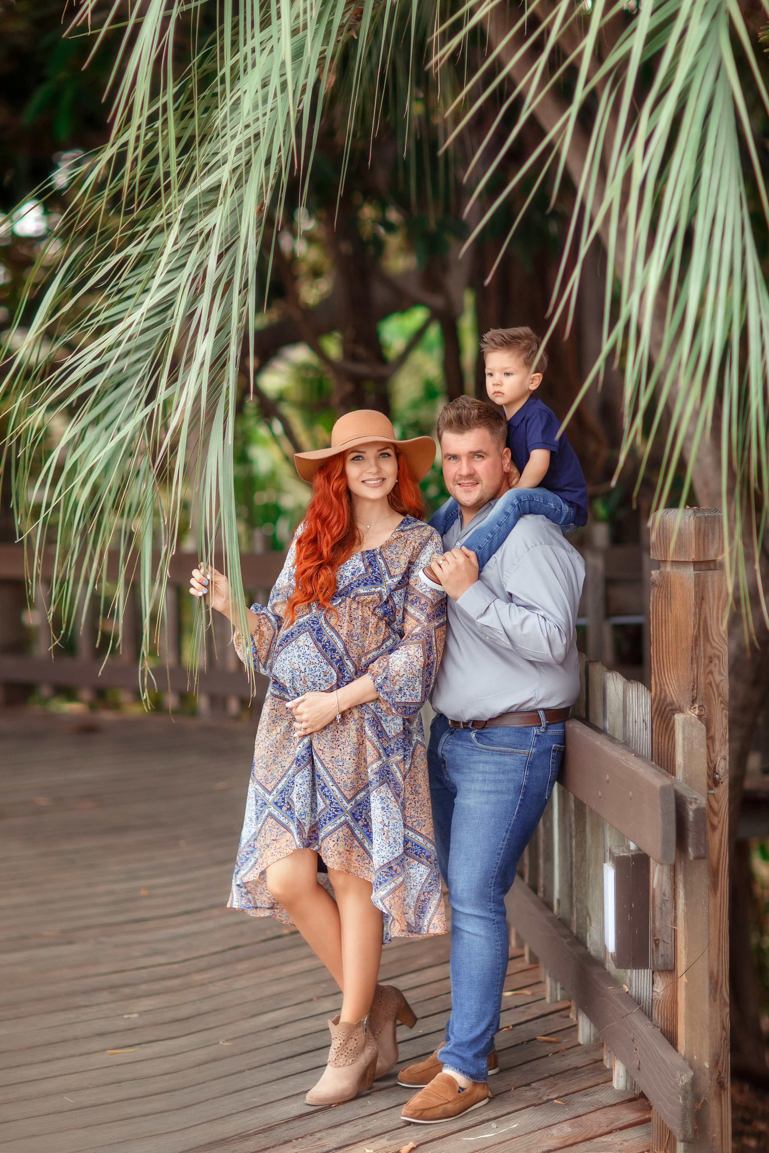 «Waiting for a miracle» Dubovinsky family (Balboa park). FAMILY & KIDS PHOTOGRAPHER in San Diego