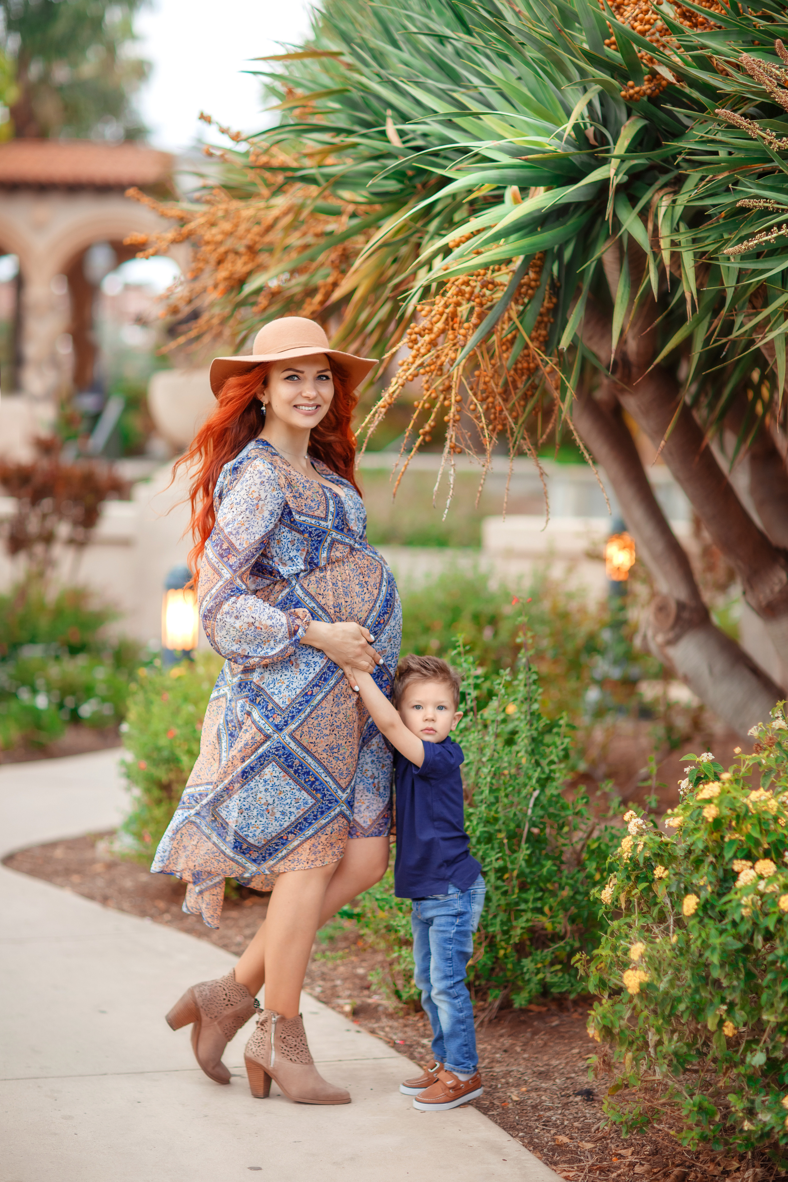 «Waiting for a miracle» Dubovinsky family (Balboa park). FAMILY & KIDS PHOTOGRAPHER in San Diego