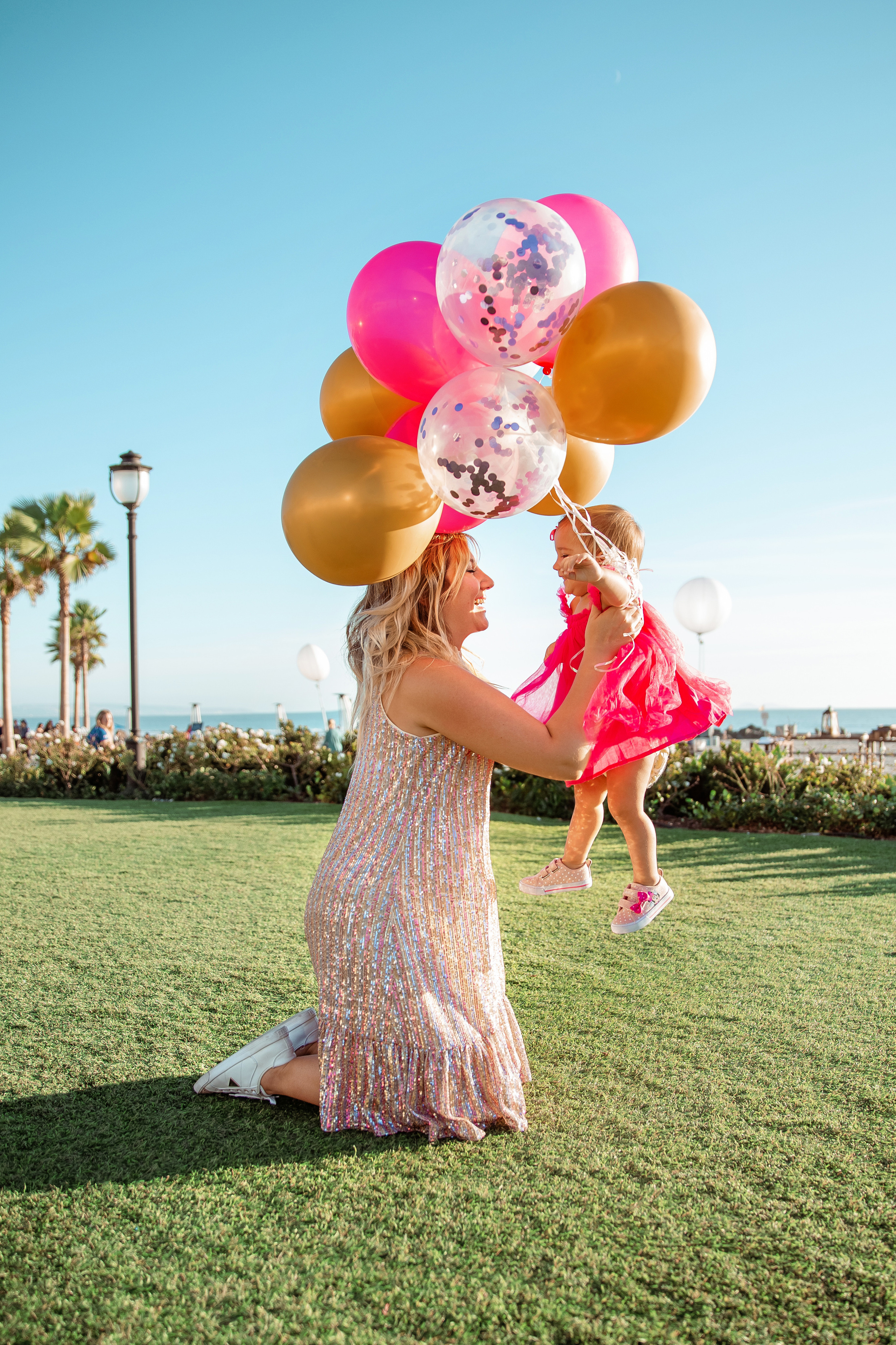 Maternity Photoshoot | La Jolla Beach. Inna Plekhanova | San Diego Photographer