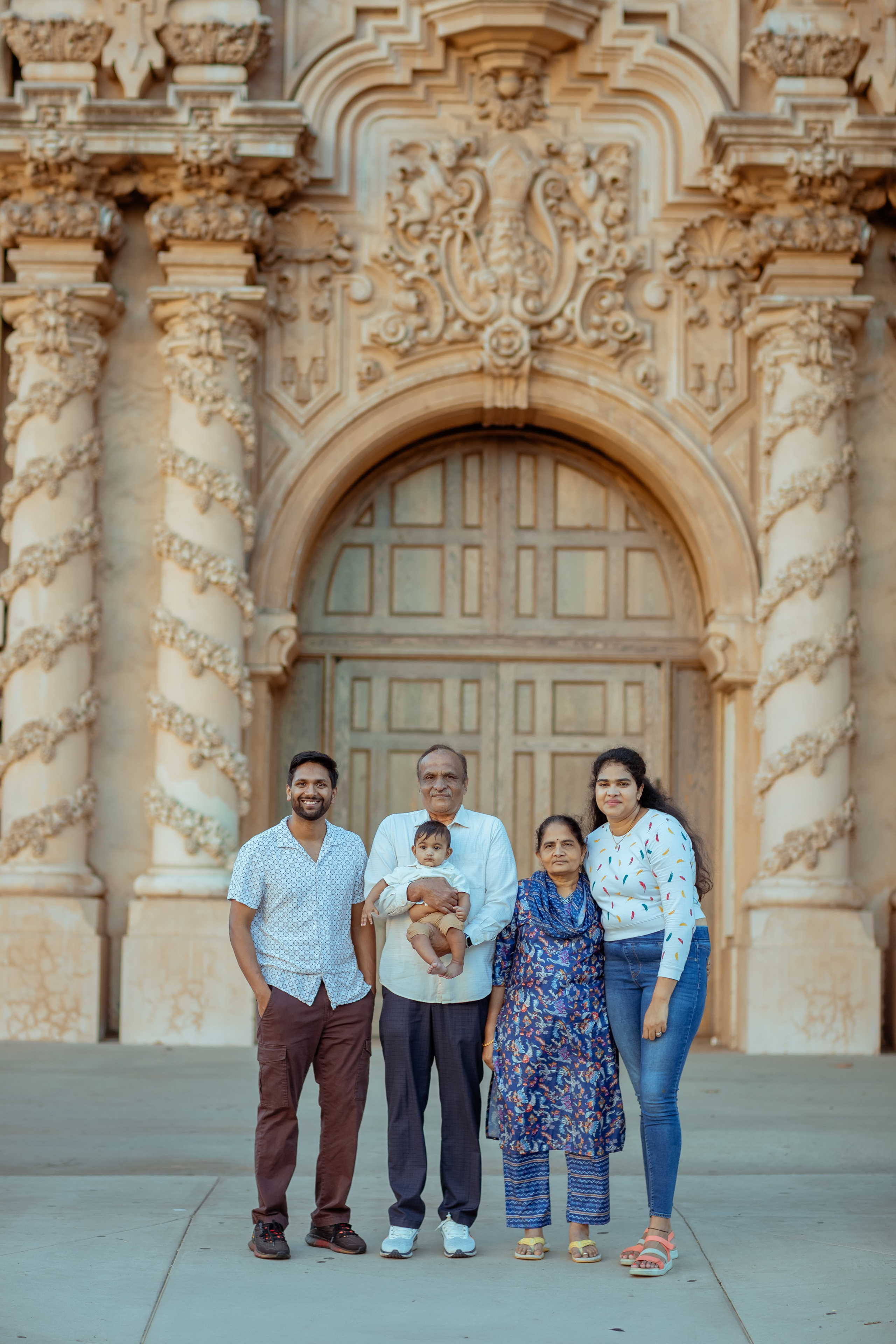 Family Photoshoot | Balboa Park. Inna Plekhanova | San Diego Photographer