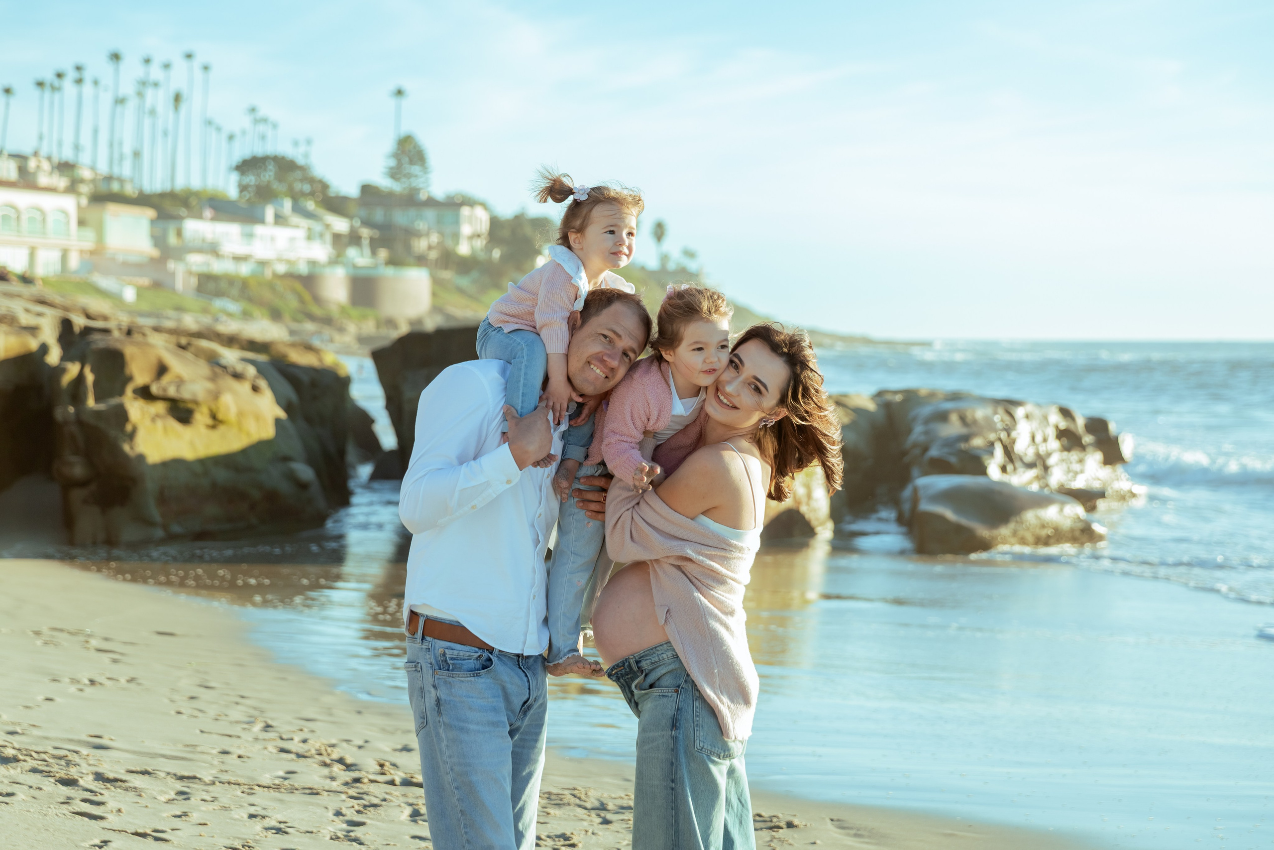 Maternity Photoshoot | La Jolla Beach. Inna Plekhanova | San Diego Photographer