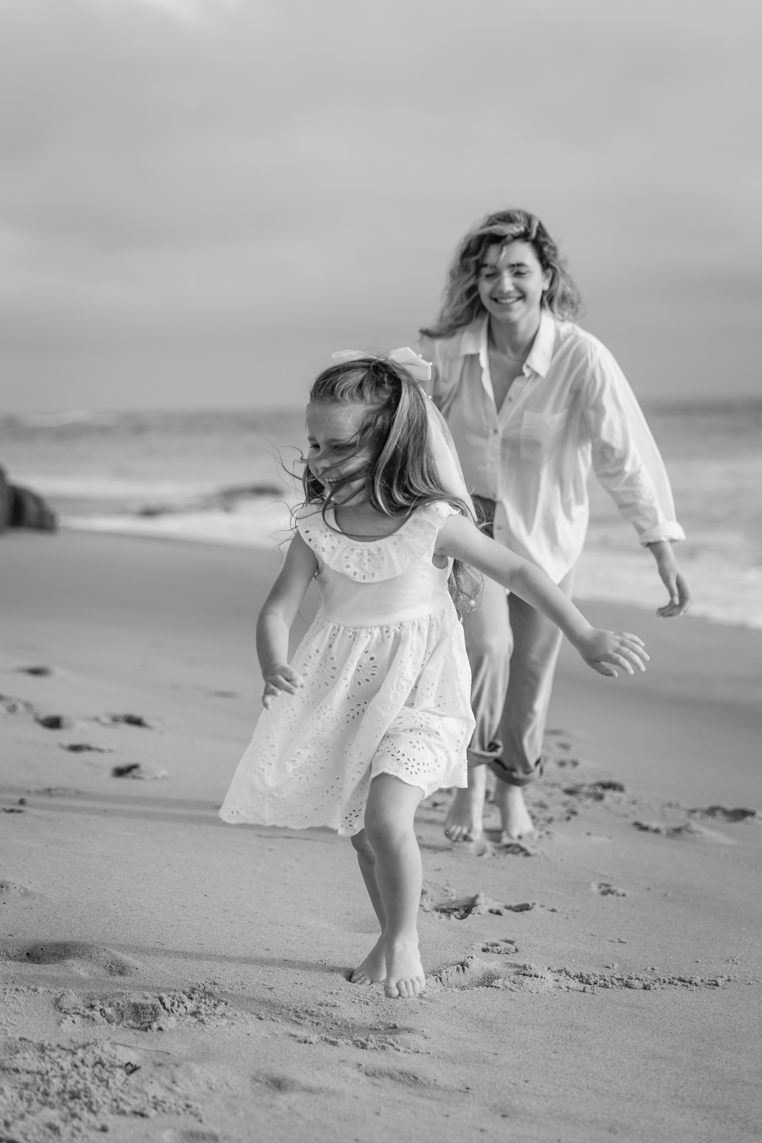 Maternity Photoshoot | La Jolla Beach. Inna Plekhanova | San Diego Photographer