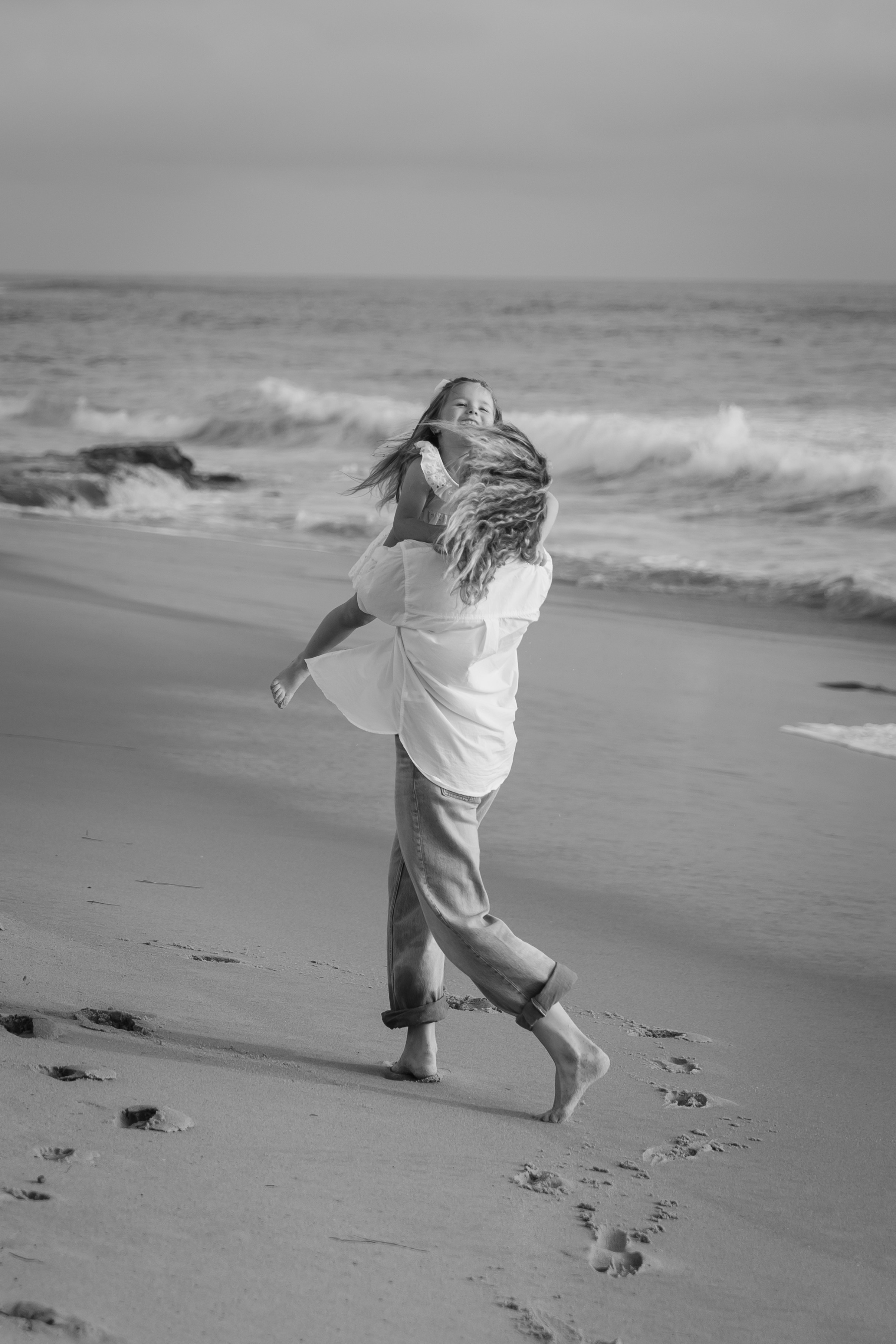 Maternity Photoshoot | La Jolla Beach. Inna Plekhanova | San Diego Photographer