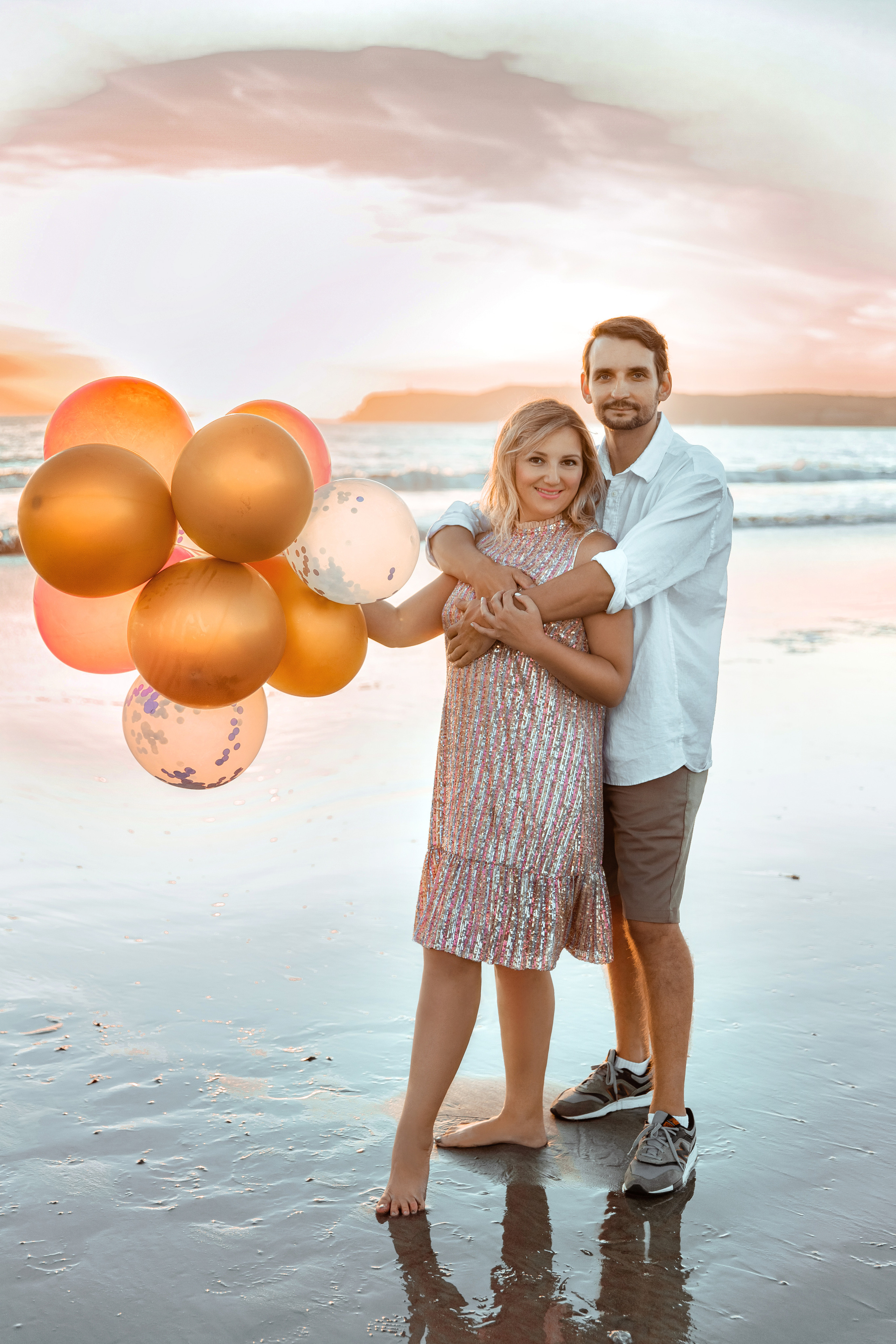 Family photoshoot on Coronado beach. FAMILY & KIDS PHOTOGRAPHER in San Diego