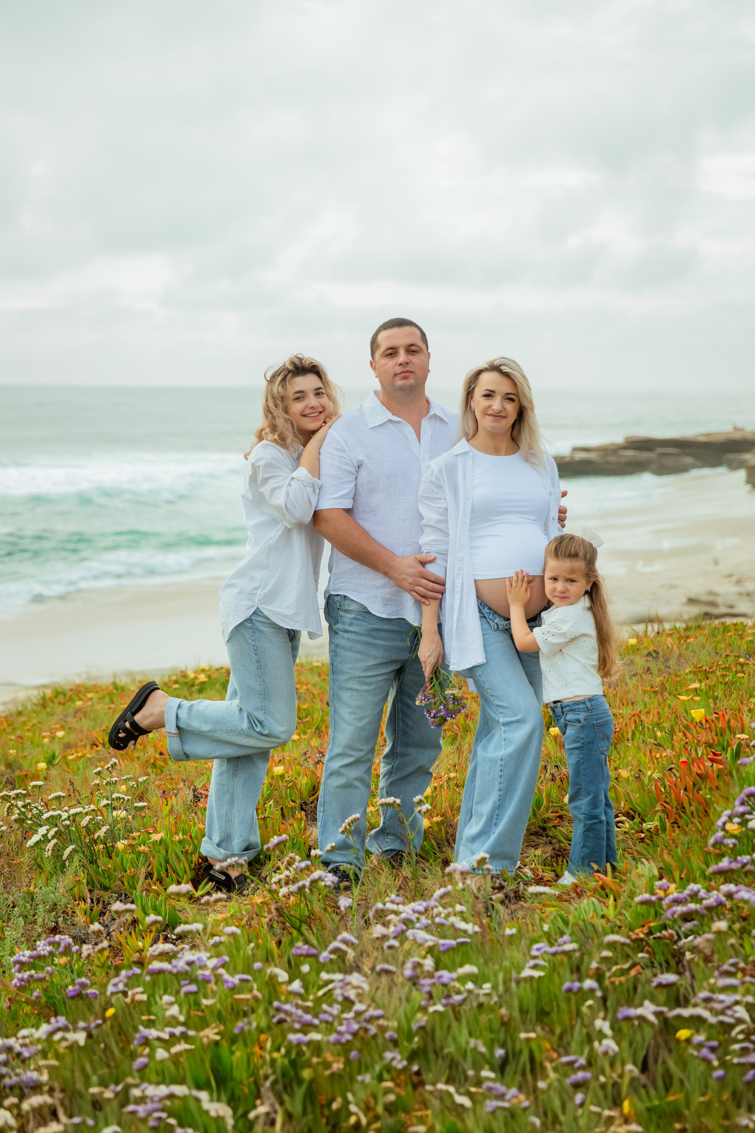 Maternity Photoshoot | La Jolla Beach. Inna Plekhanova | San Diego Photographer