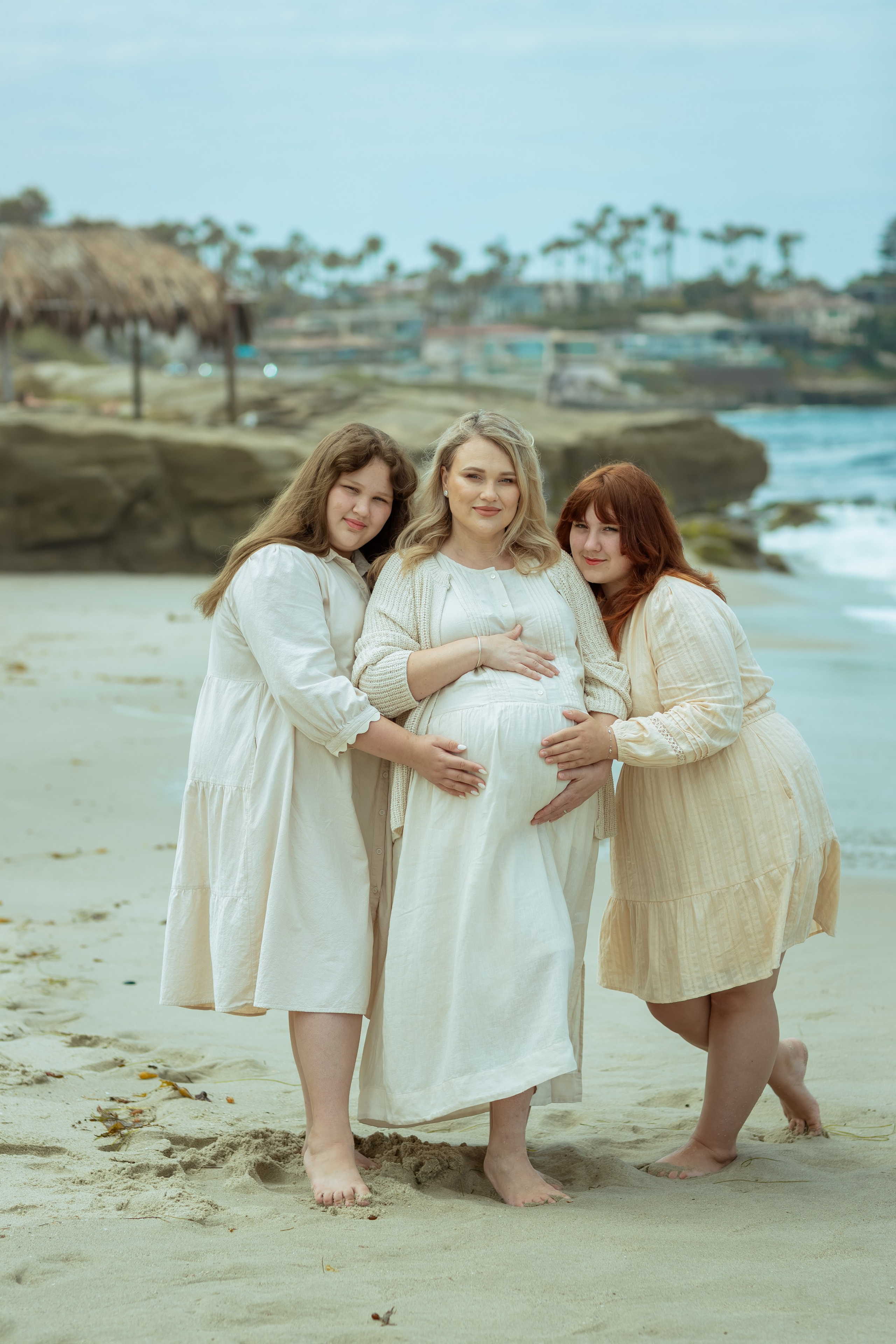 Maternity Photoshoot | La Jolla Beach. Inna Plekhanova | San Diego Photographer