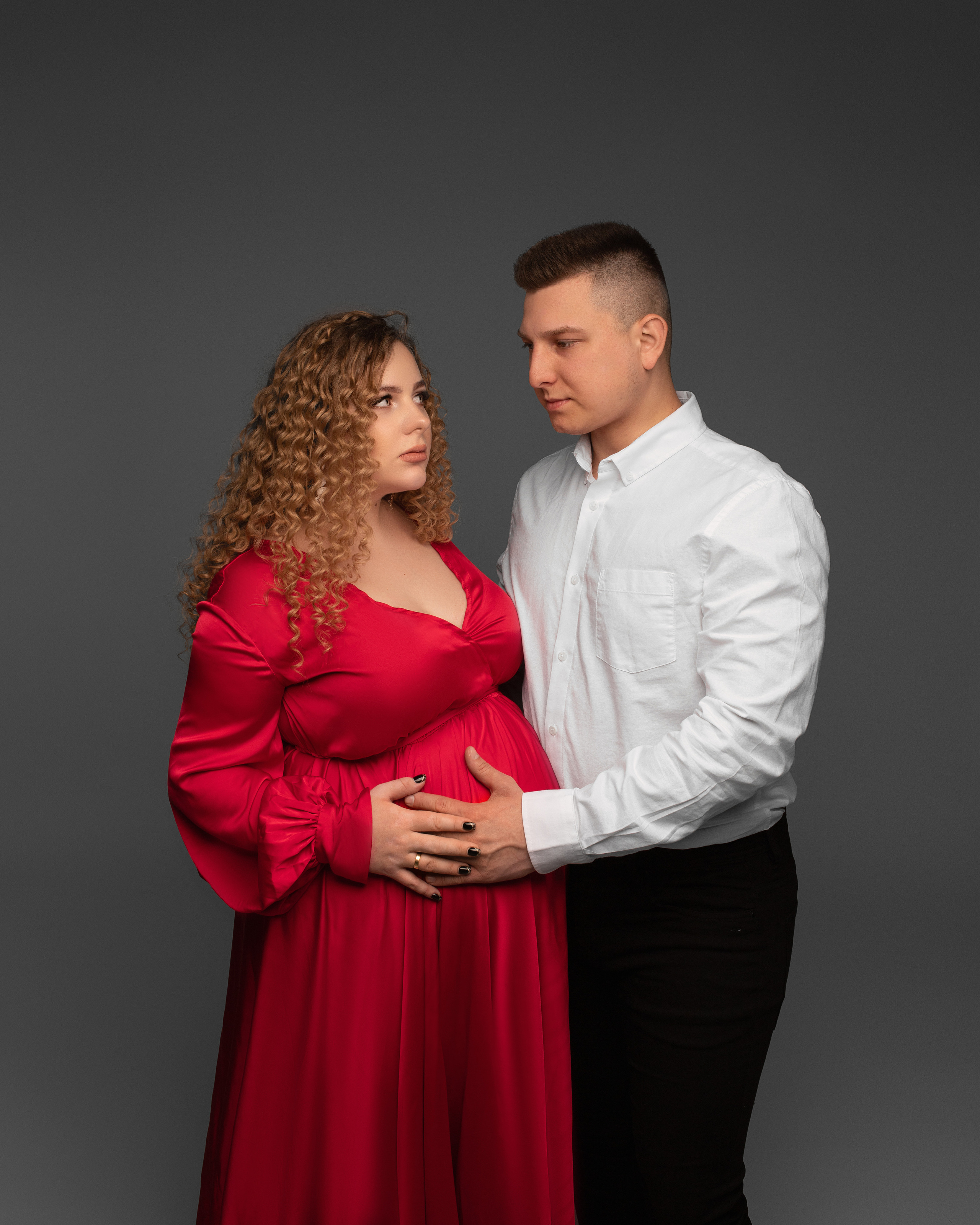 Garderoba do sesji zdjęciowej. Fotograf kobiece, ciążowy, noworodkowy Gliwice Katowice