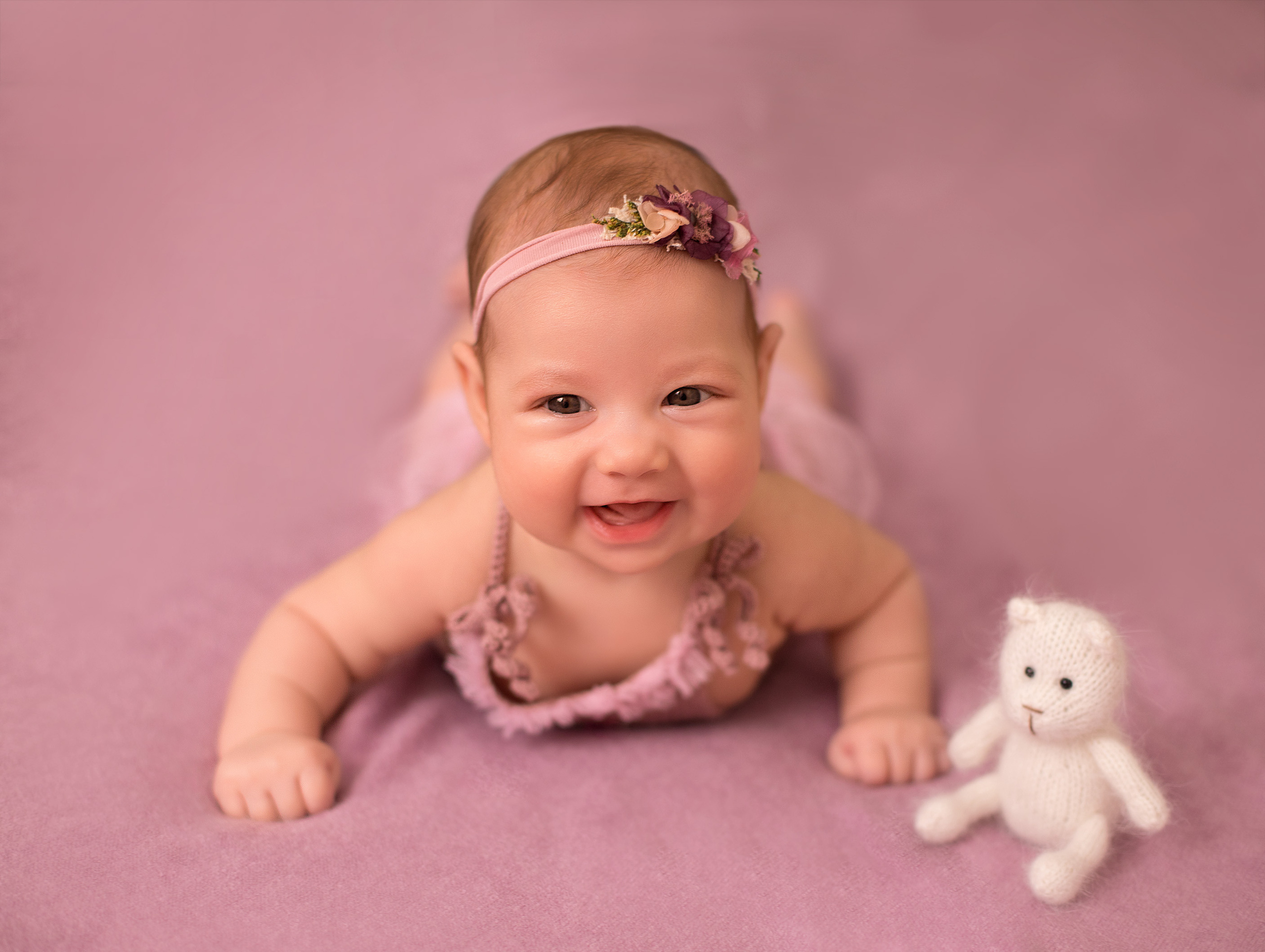 Maluszki od 3 miesięcy życia. Fotograf kobiece, ciążowy, noworodkowy Gliwice Katowice