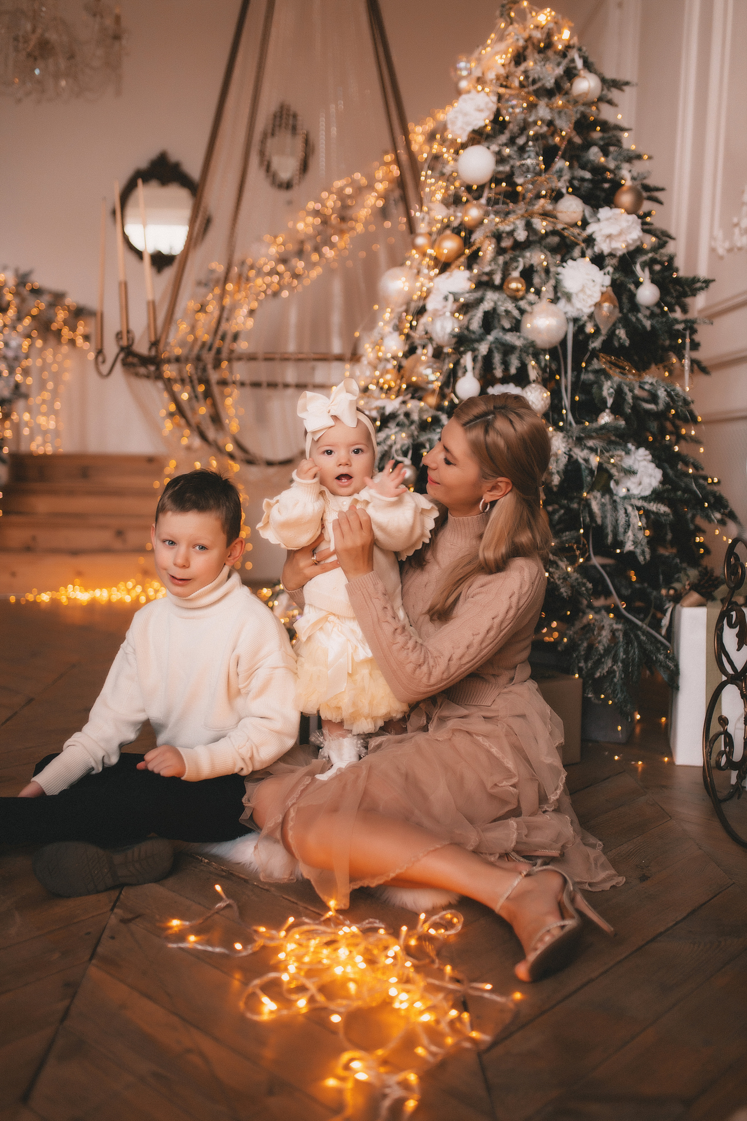 Новогодняя история Алены Алексея Алисы и Сергея. Семейный и свадебный фотограф в Харьков