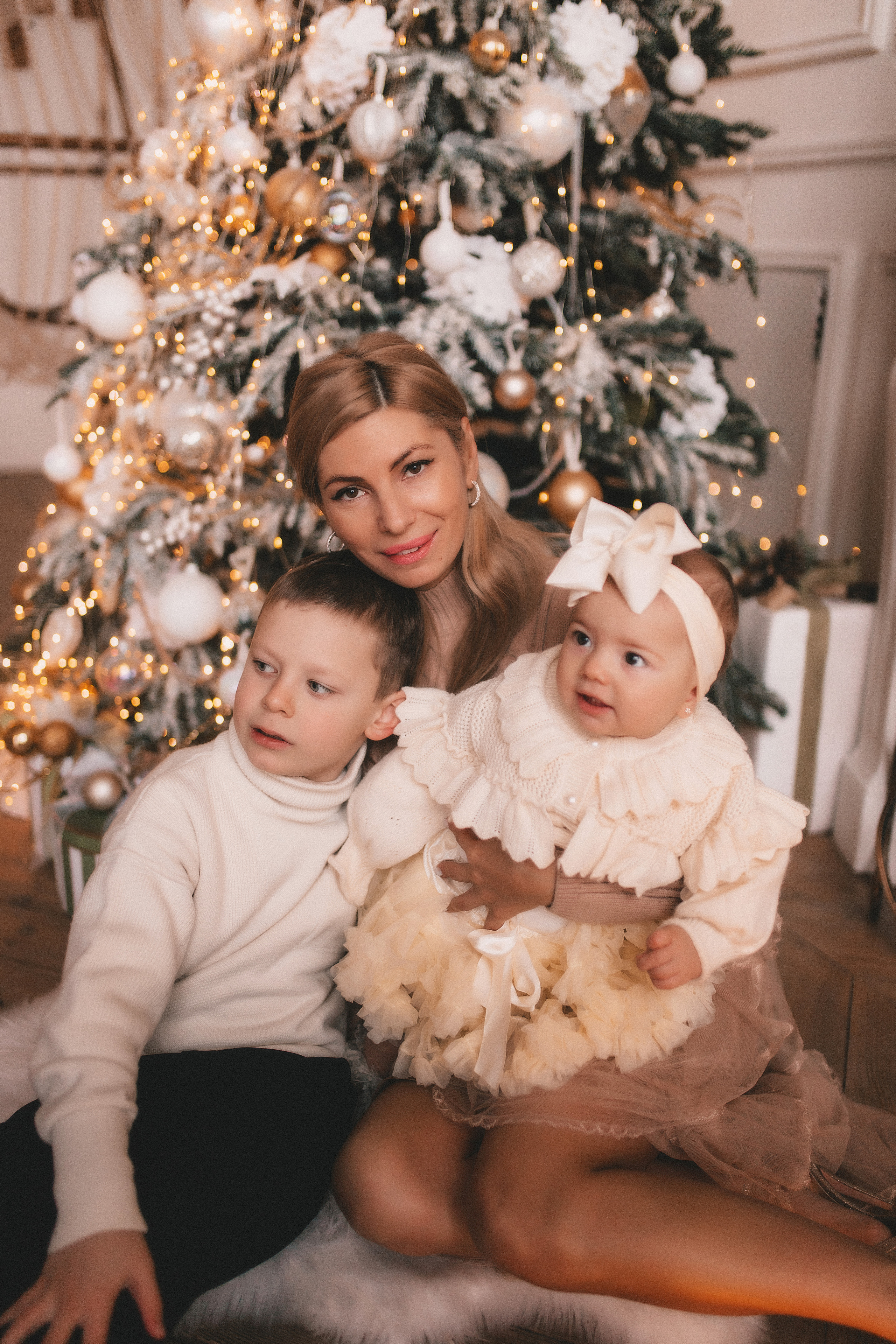 Новогодняя история Алены Алексея Алисы и Сергея. Семейный и свадебный фотограф в Харьков