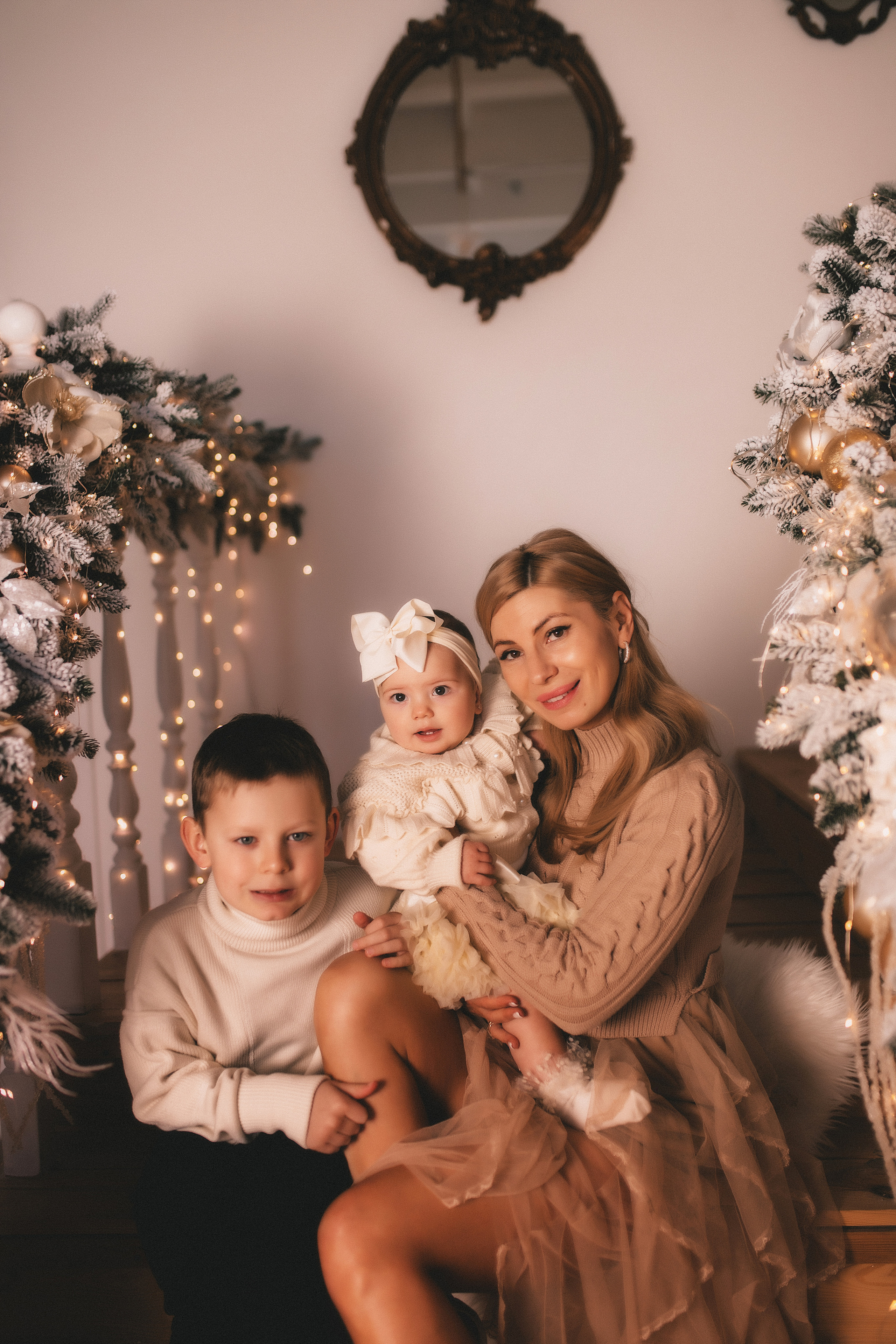 Новогодняя история Алены Алексея Алисы и Сергея. Семейный и свадебный фотограф в Харьков