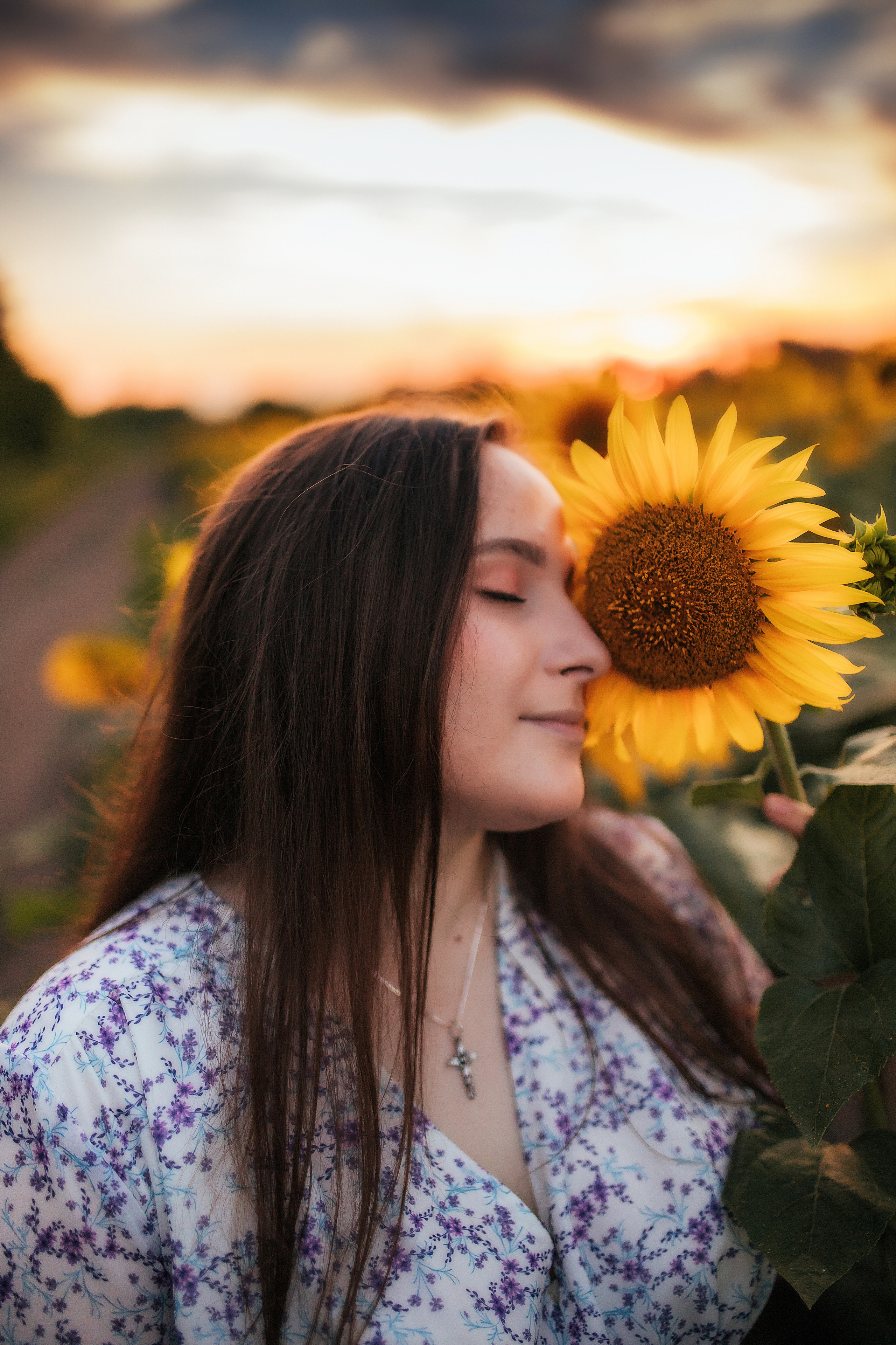 Вікторія і соняшники. Семейный и свадебный фотограф в Харьков
