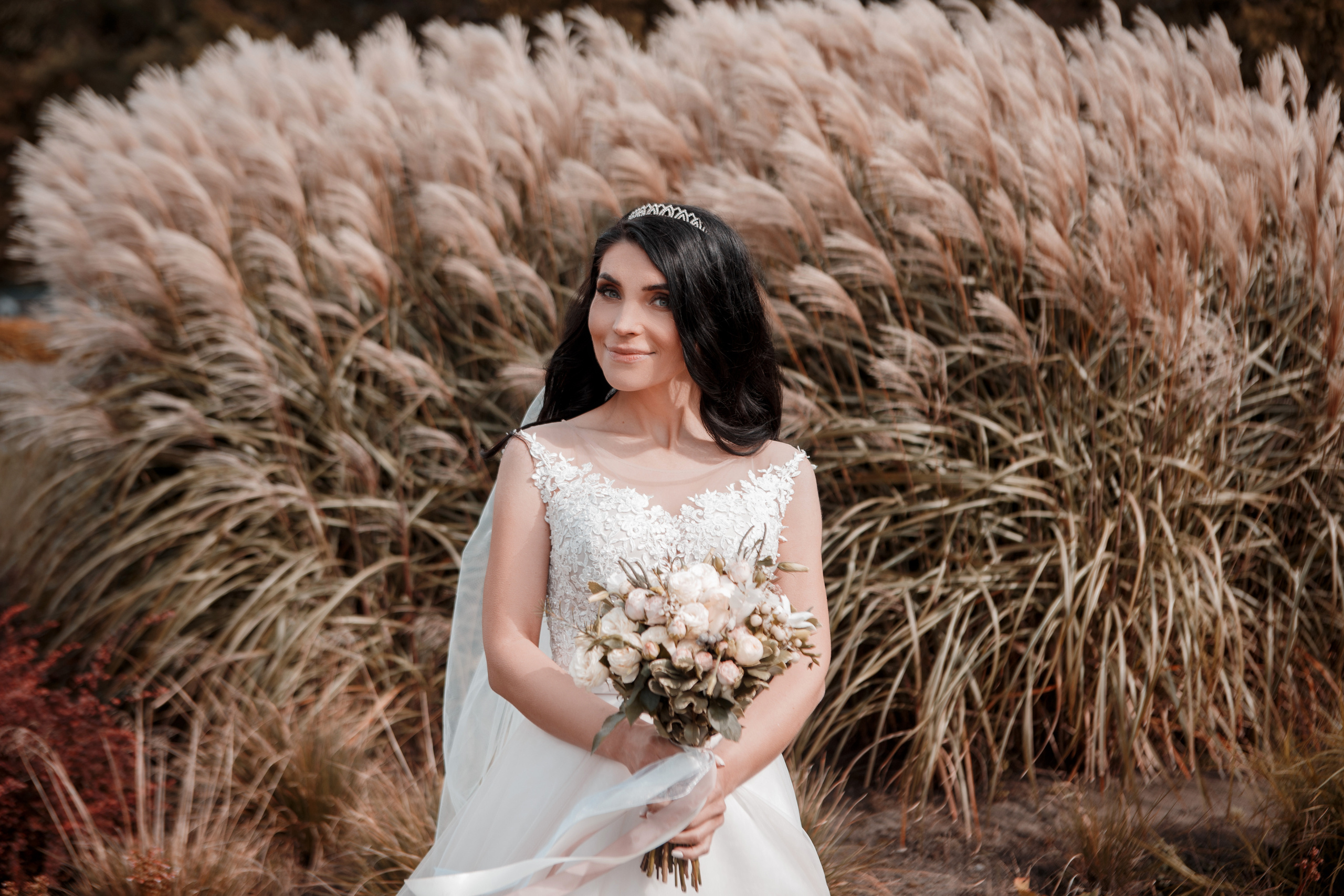 Свадебные фотосессии для молодоженов. Весільний та сімейний фотограф Харків