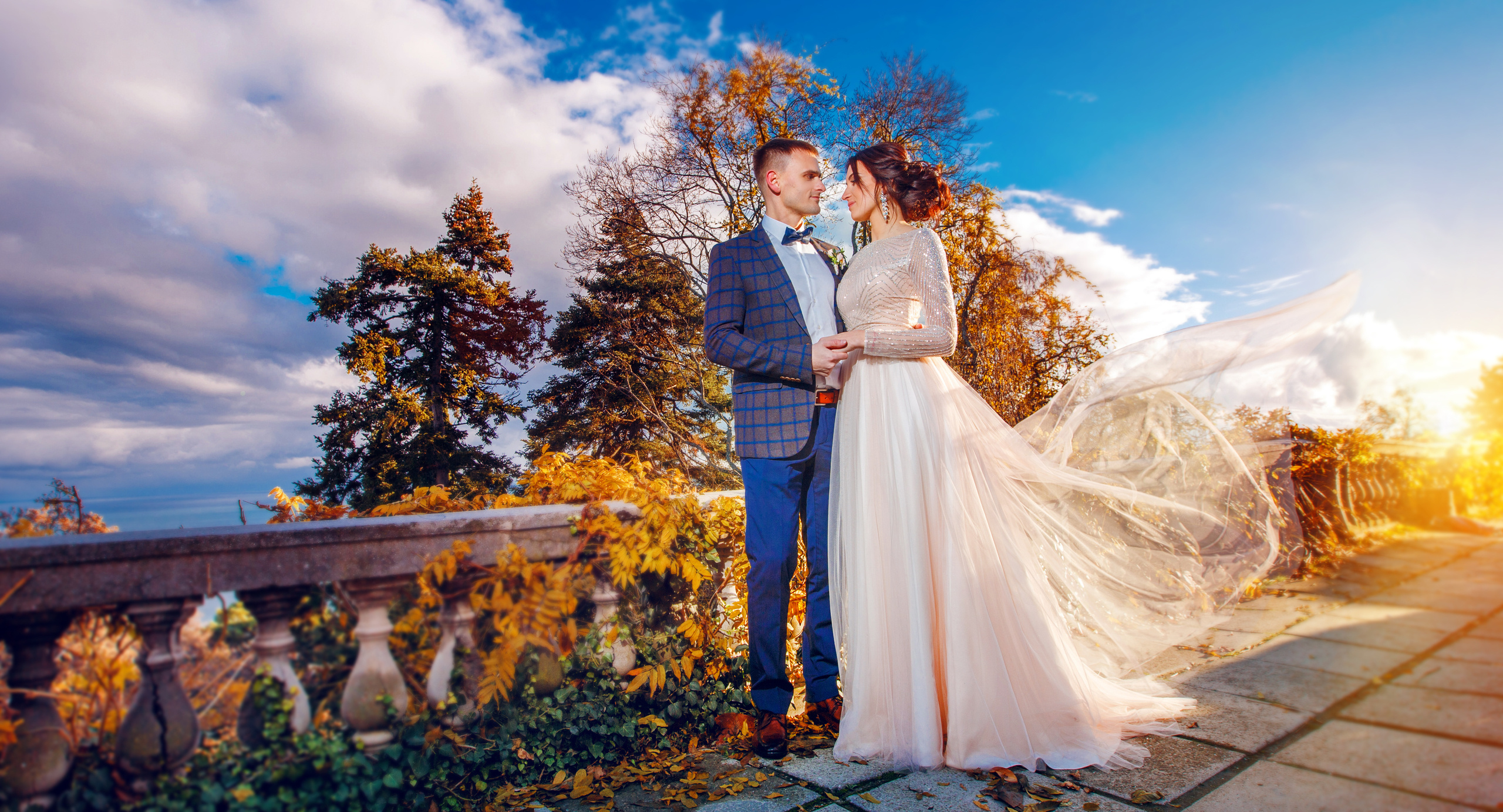 Свадебные фотосессии для молодоженов. Весільний та сімейний фотограф Харків