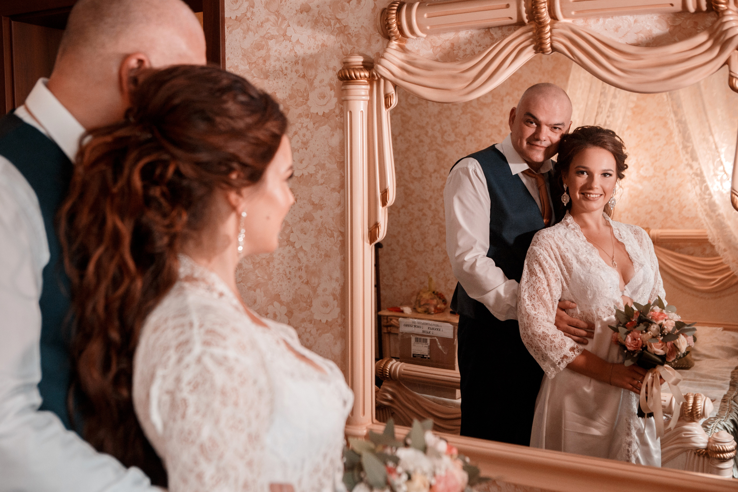 Свадебные фотосессии для молодоженов. Весільний та сімейний фотограф Харків