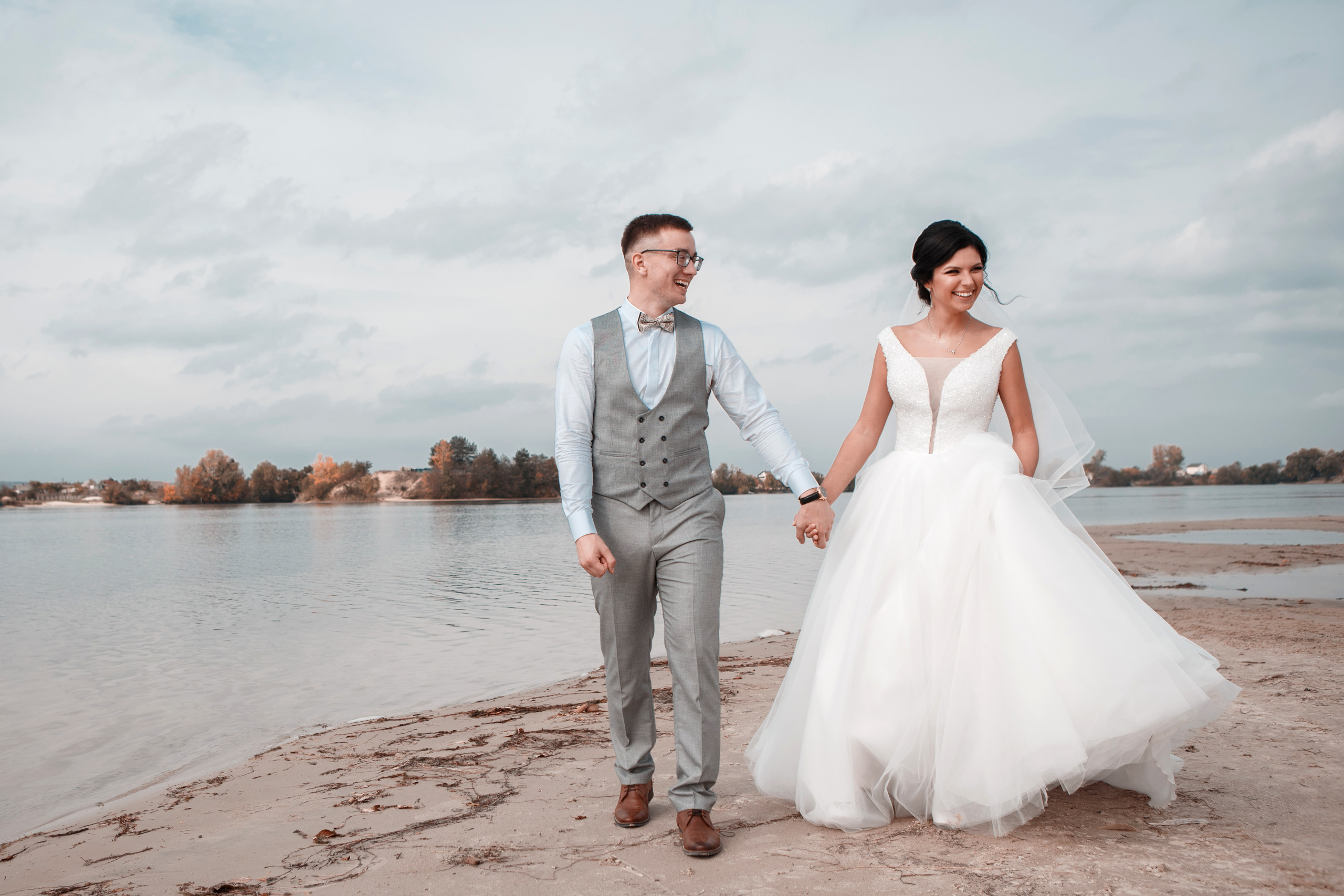 Свадебные фотосессии для молодоженов. Весільний та сімейний фотограф Харків