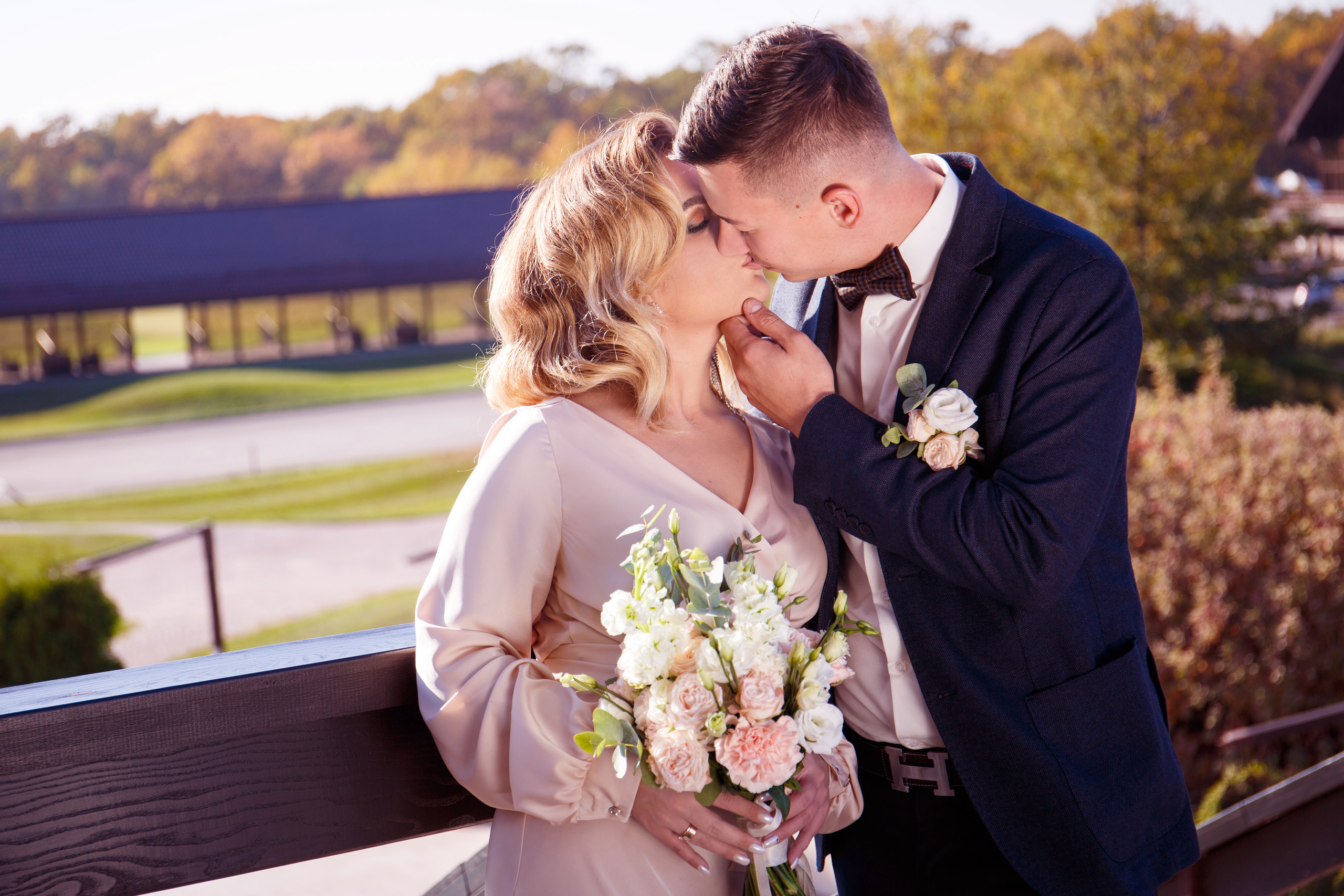 Свадебные фотосессии для молодоженов. Весільний та сімейний фотограф Харків