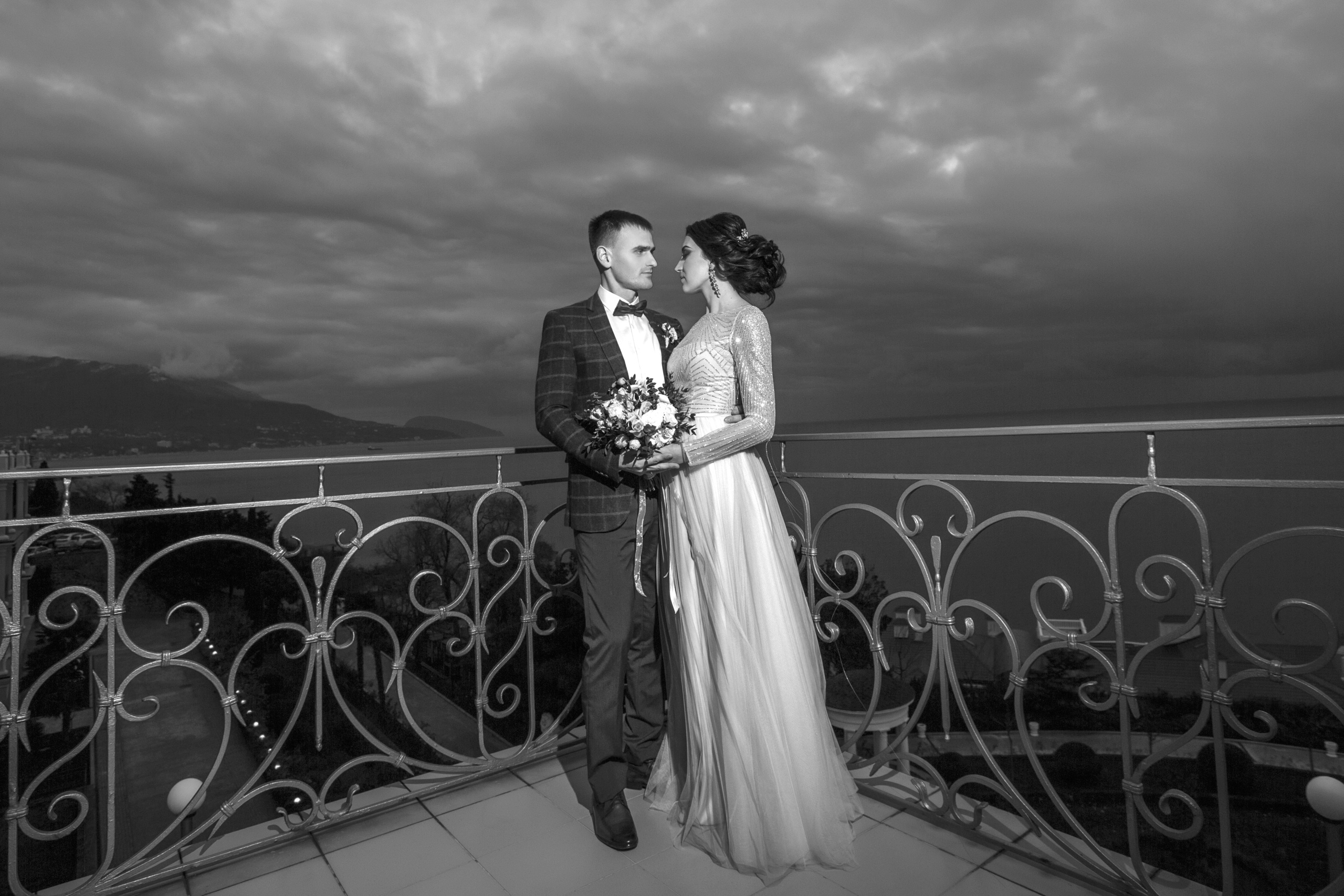 Свадебные фотосессии для молодоженов. Весільний та сімейний фотограф Харків