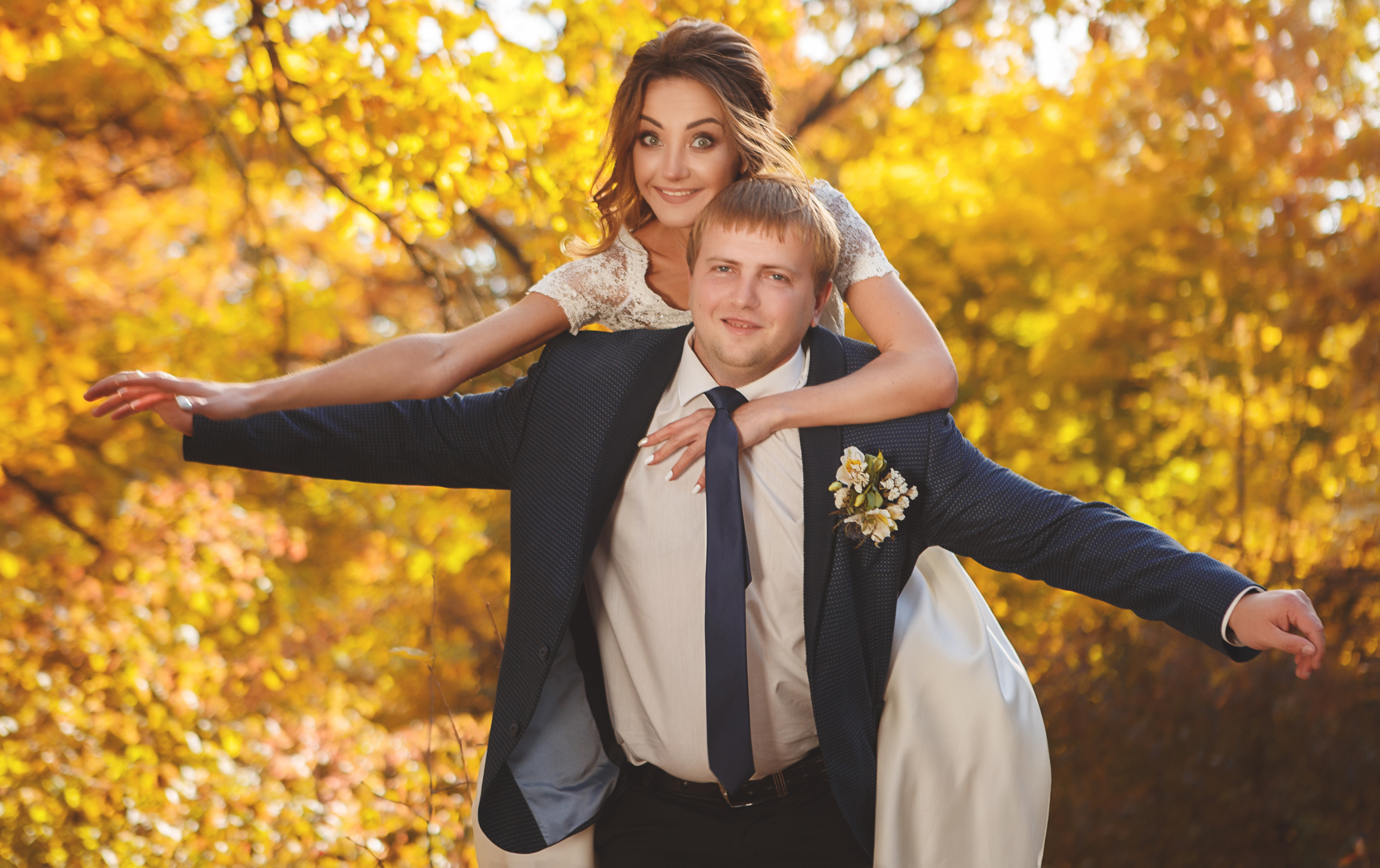 Свадебные фотосессии для молодоженов. Весільний та сімейний фотограф Харків