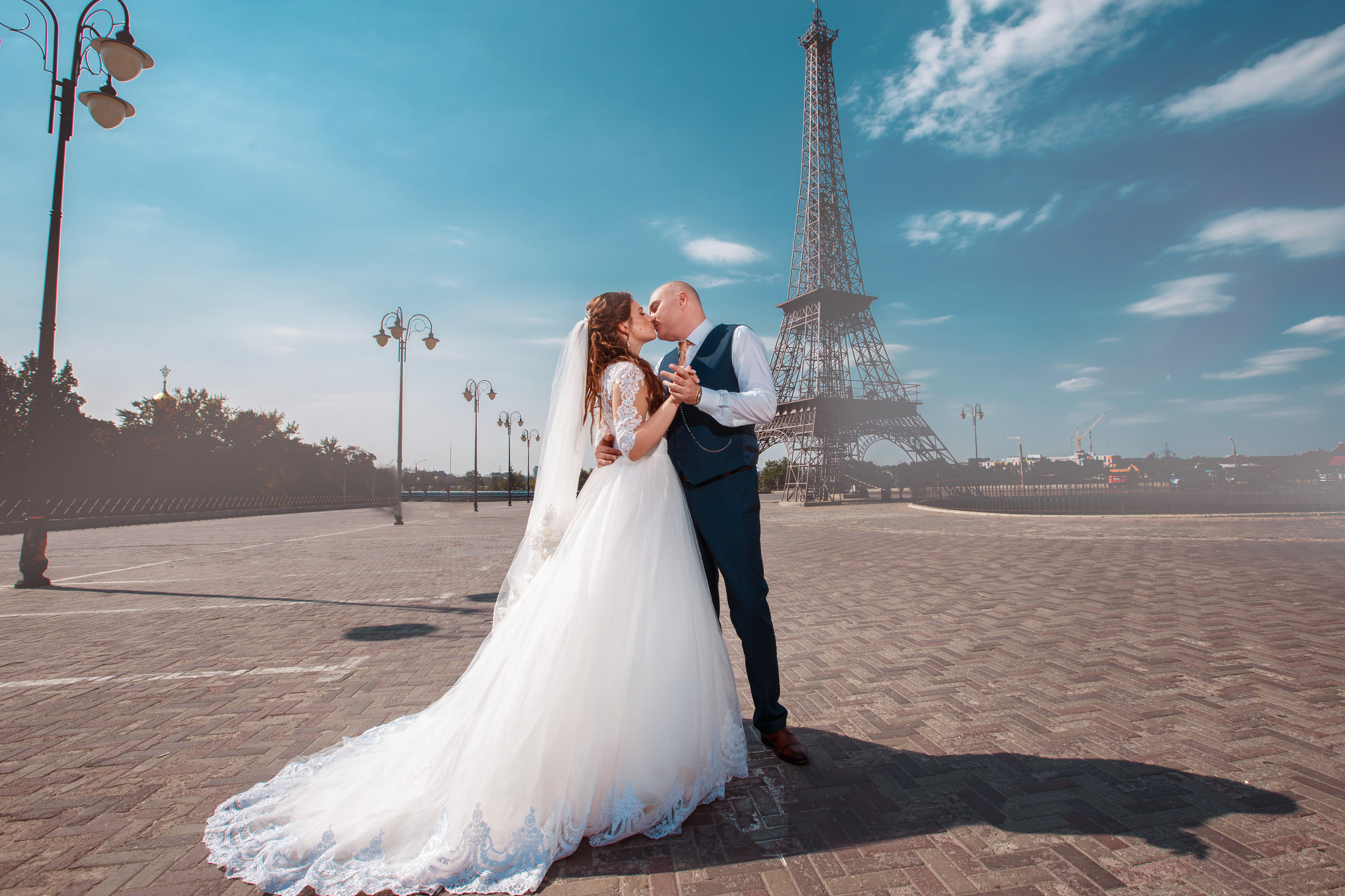 Свадебные фотосессии для молодоженов. Весільний та сімейний фотограф Харків