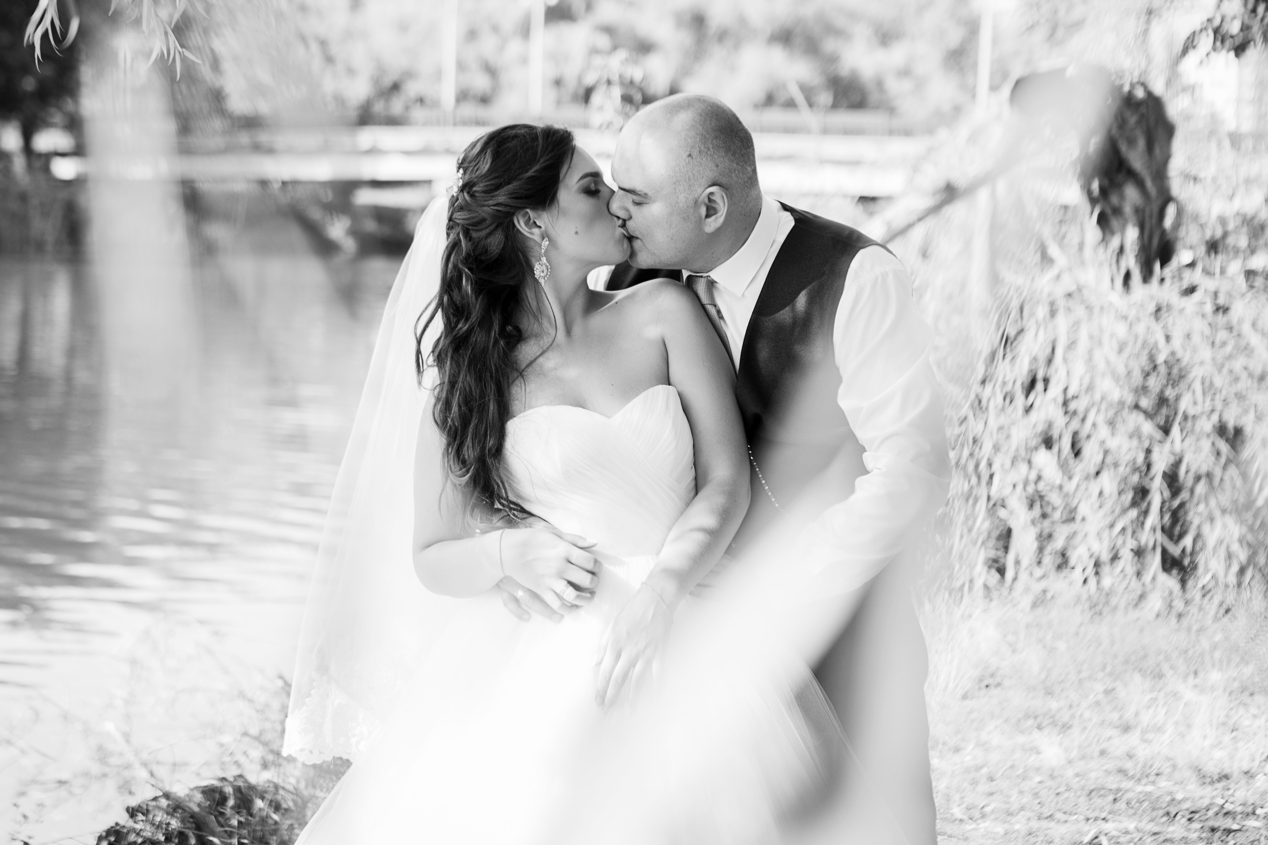 Свадебные фотосессии для молодоженов. Весільний та сімейний фотограф Харків