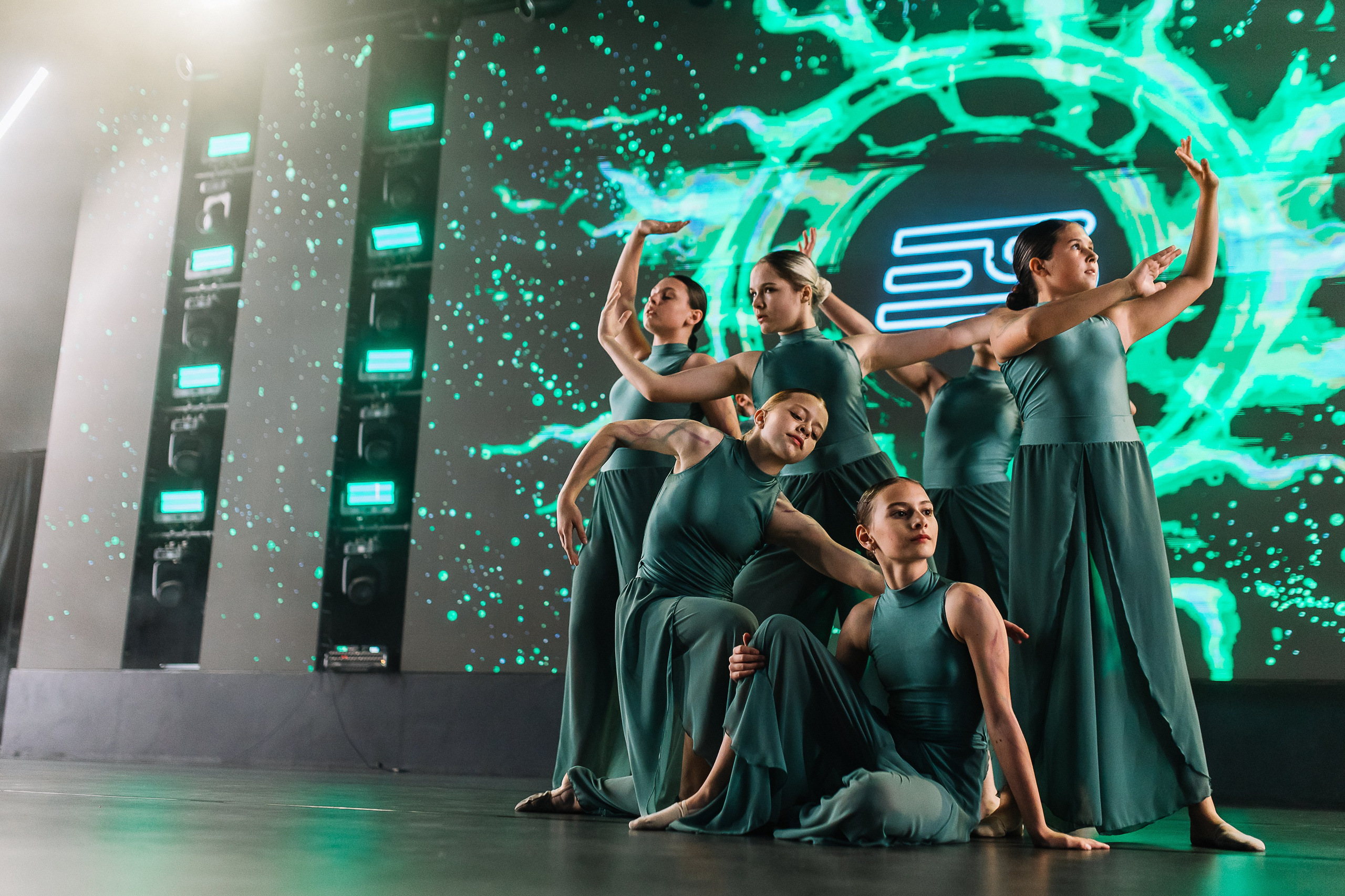 Танцевальный конкурс. Белек. Кара Дмитрий, фотограф Аланья