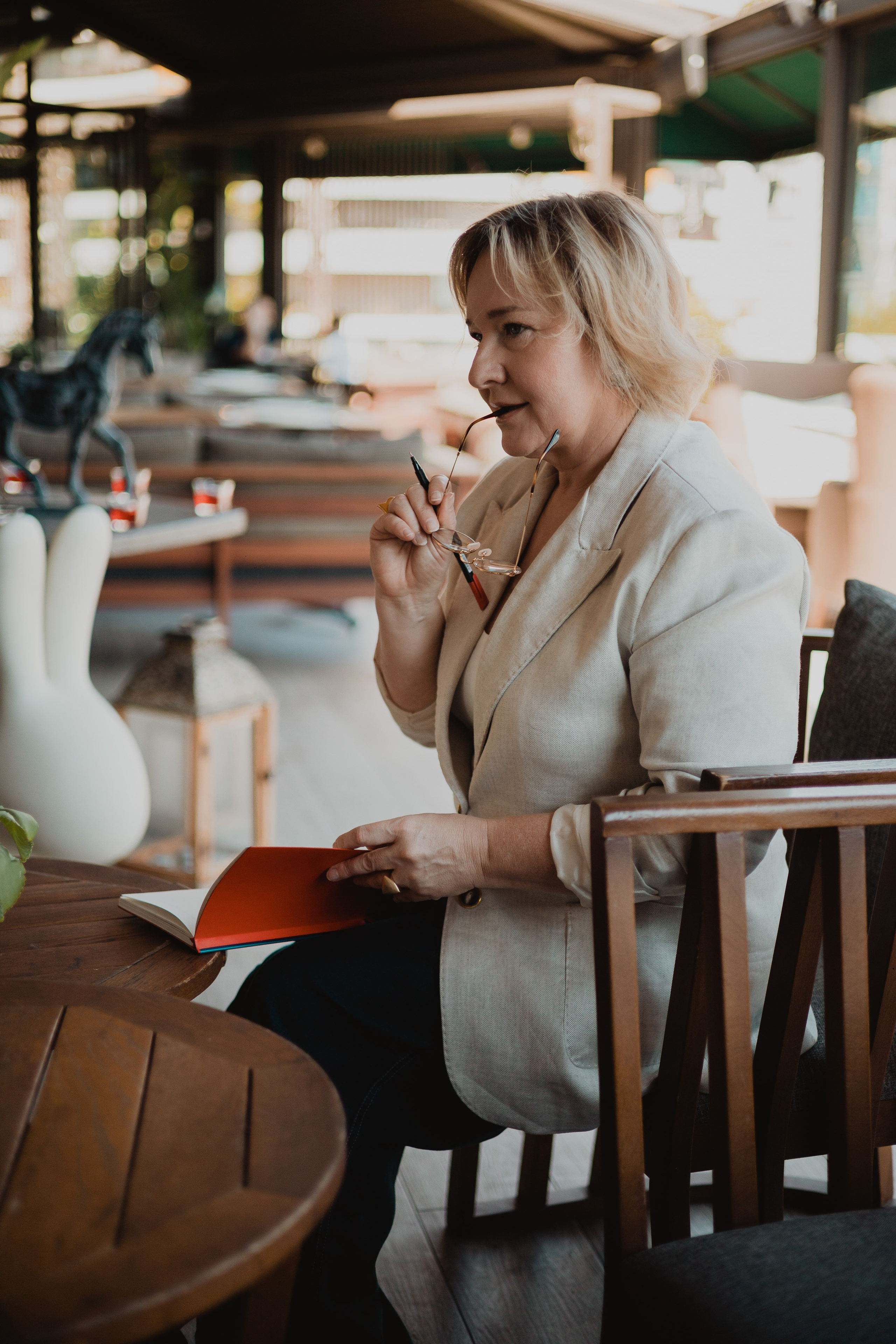 Контент-фотосессия для психолога. Кара Дмитрий, фотограф Аланья