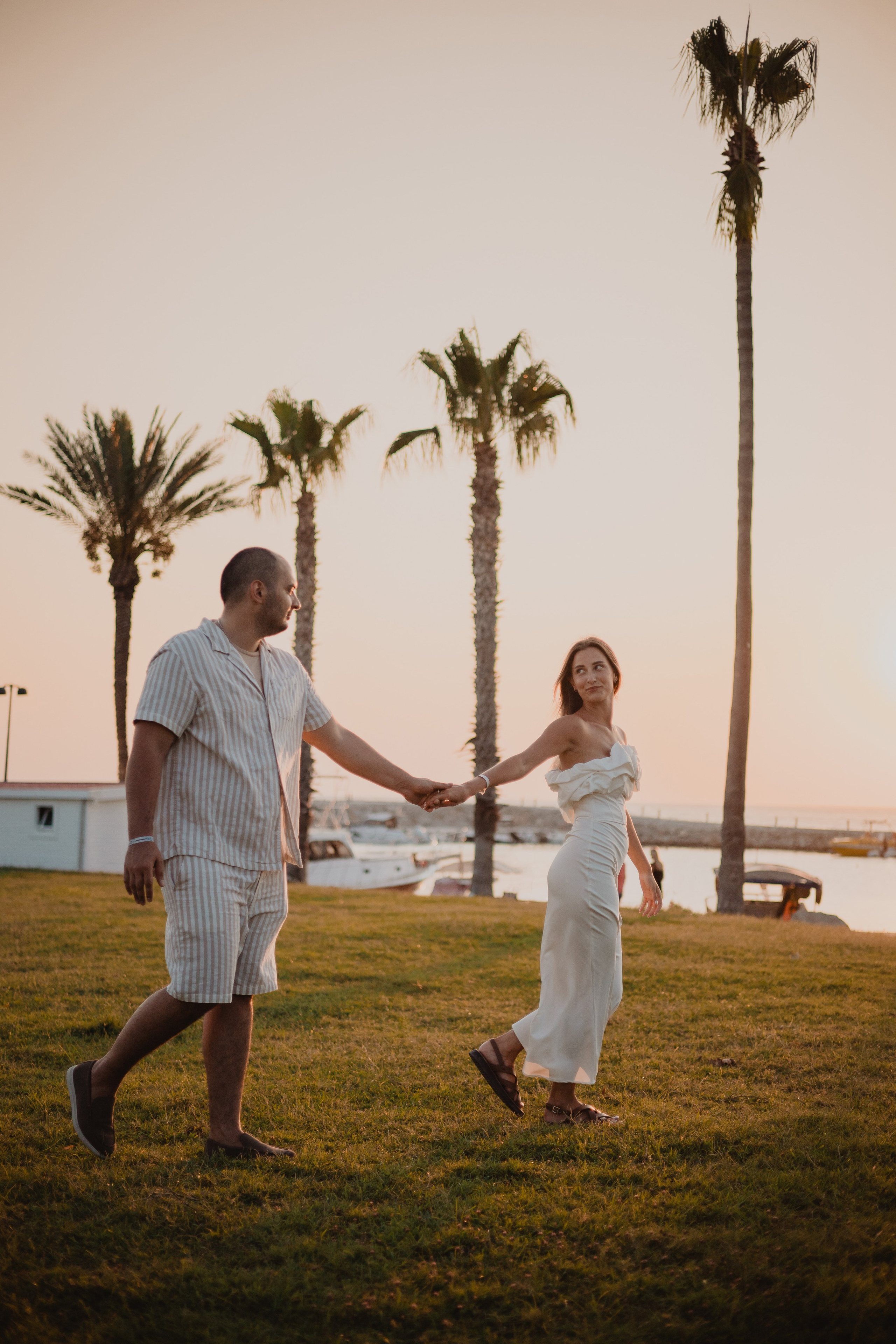 Лавстори в старом городе Сиде. Кара Дмитрий, фотограф Аланья