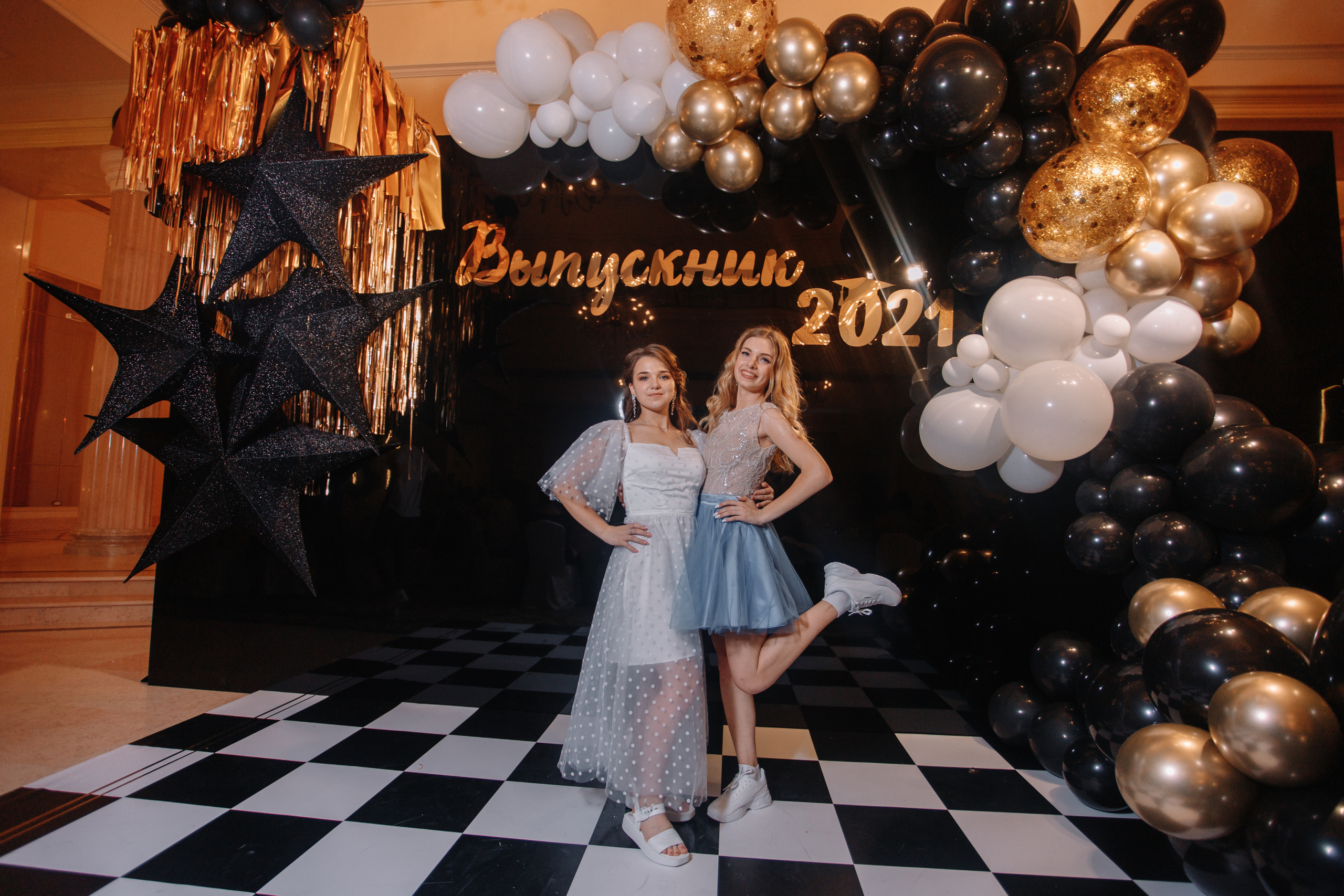 Выпускной в школе. Кара Дмитрий, фотограф Аланья