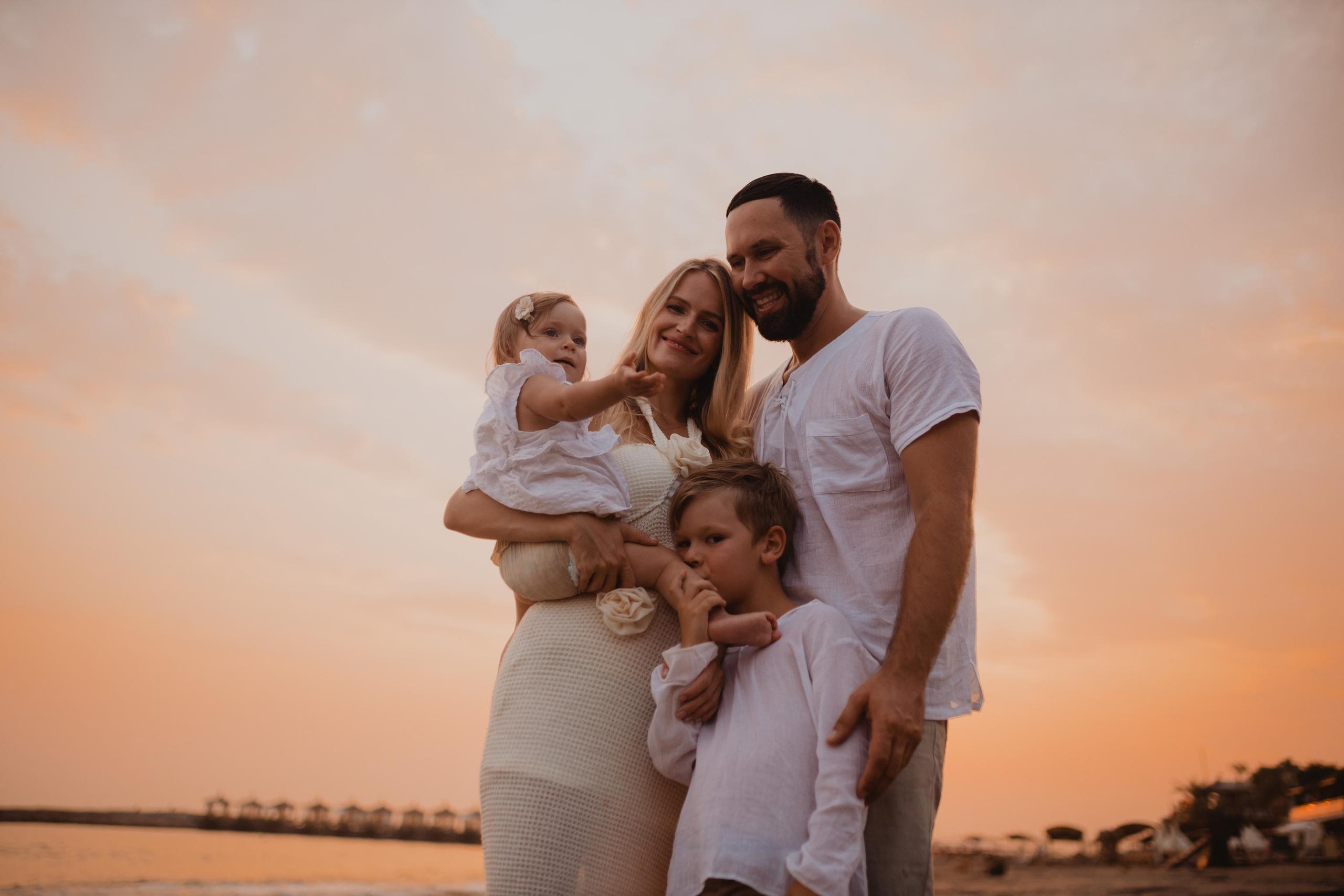 Семейная фотосессия. Алания. Кара Дмитрий, фотограф Аланья