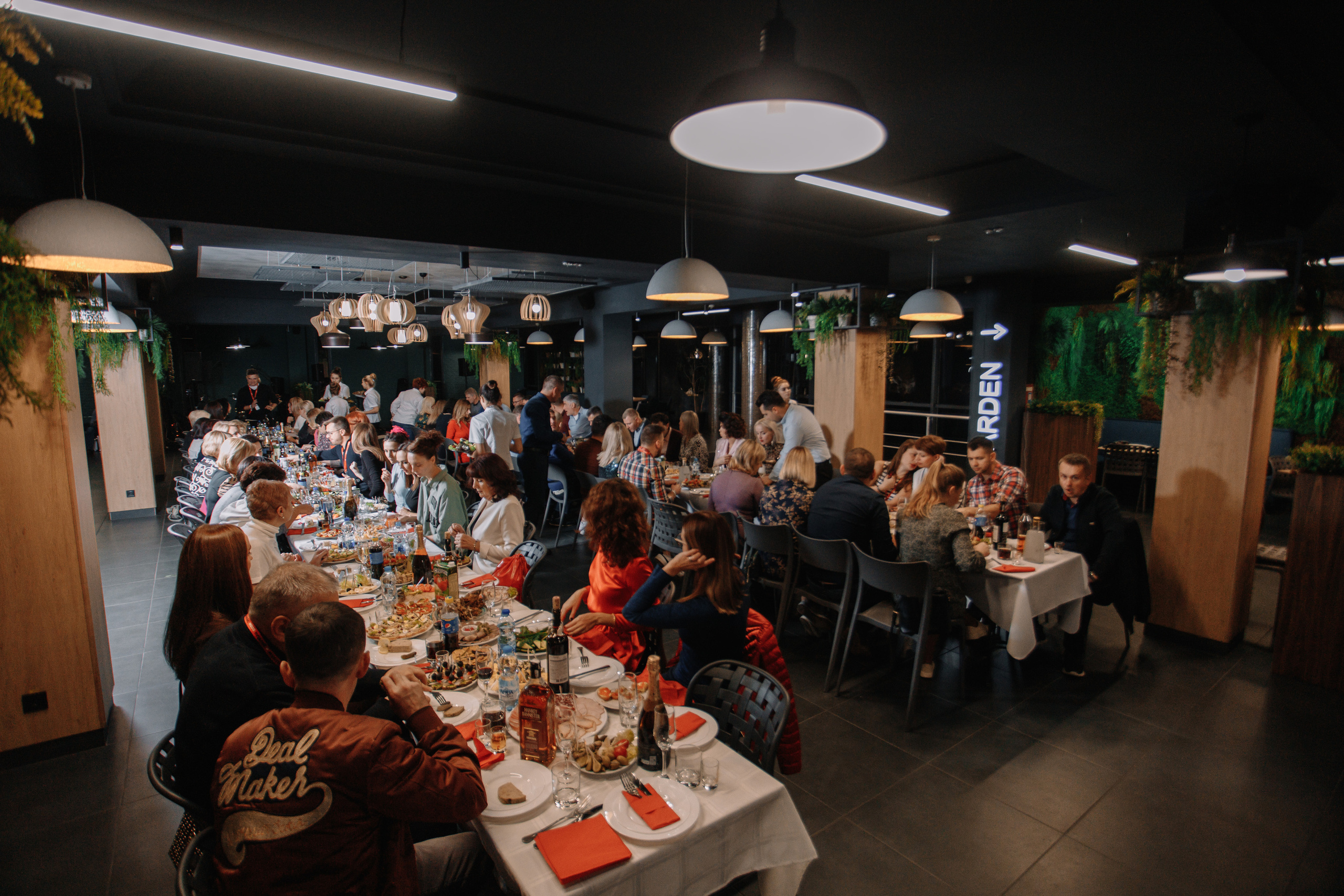 Корпоратив «Пузата Хата». Кара Дмитрий, фотограф Аланья