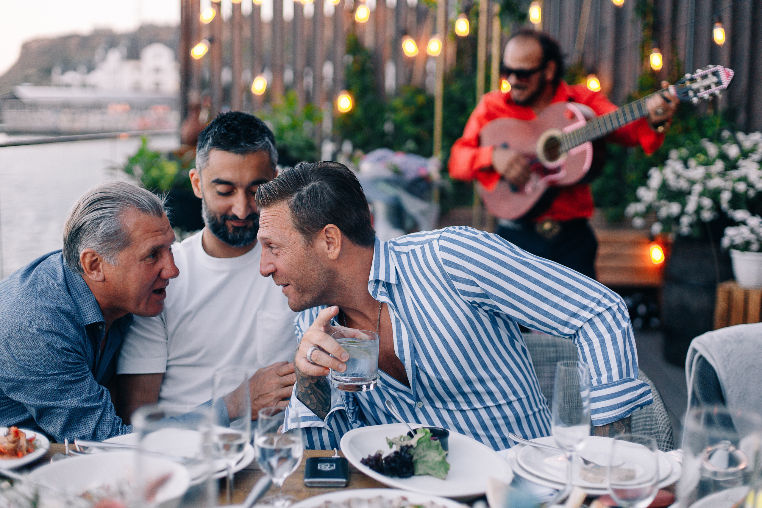 День рождения в ресторане Юг. Кара Дмитрий, фотограф Аланья