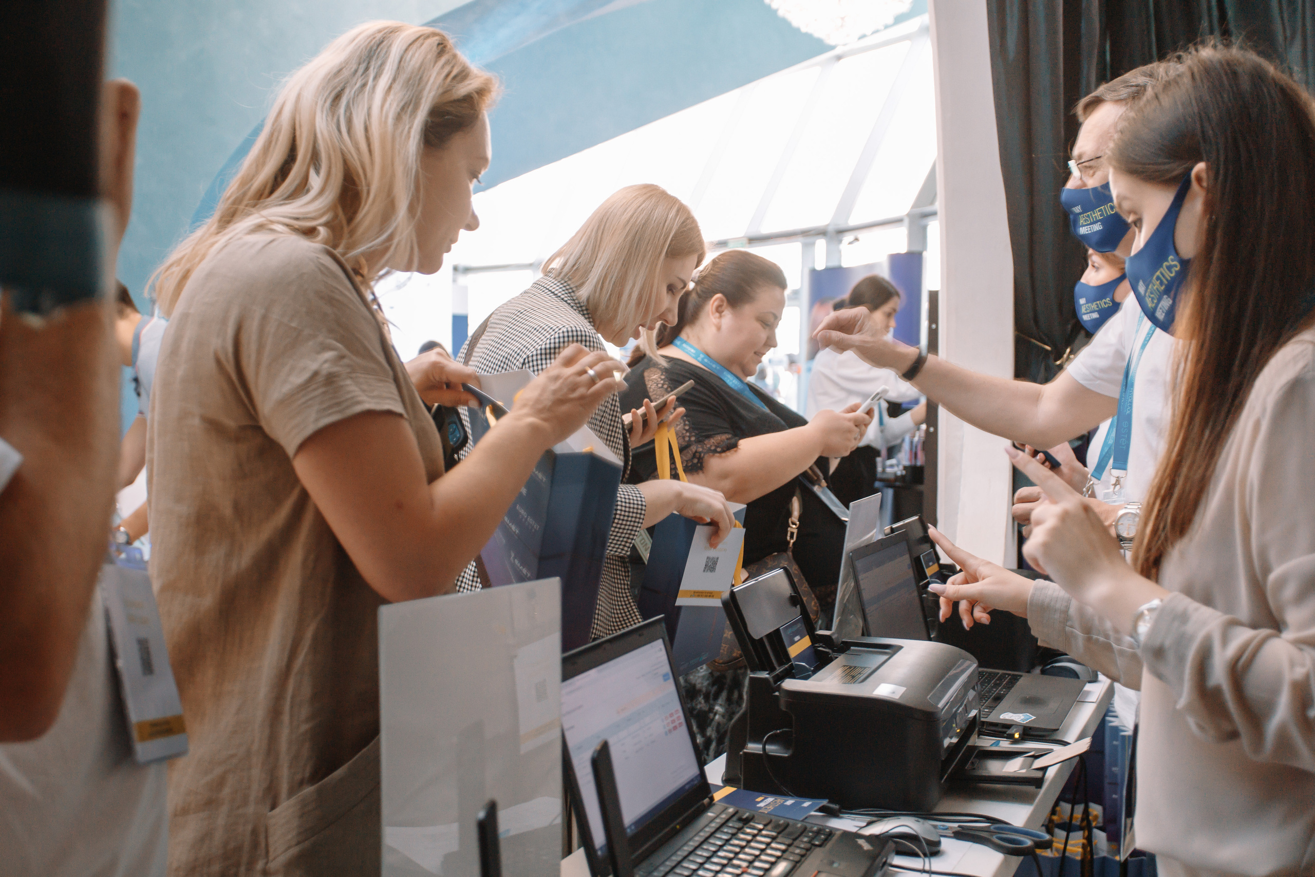 May aesthetic meeting. Кара Дмитрий, фотограф Аланья