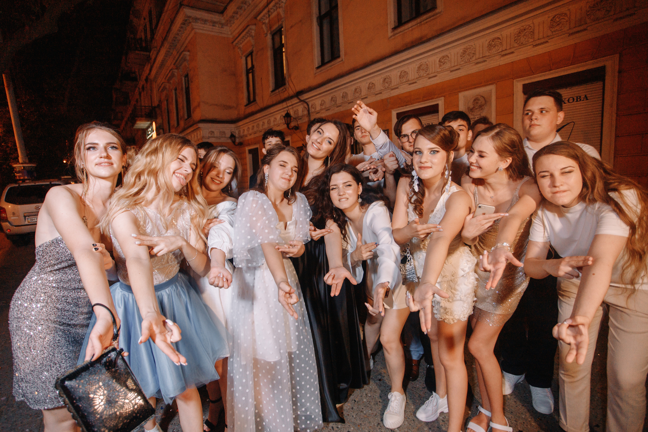 Выпускной в школе. Кара Дмитрий, фотограф Аланья