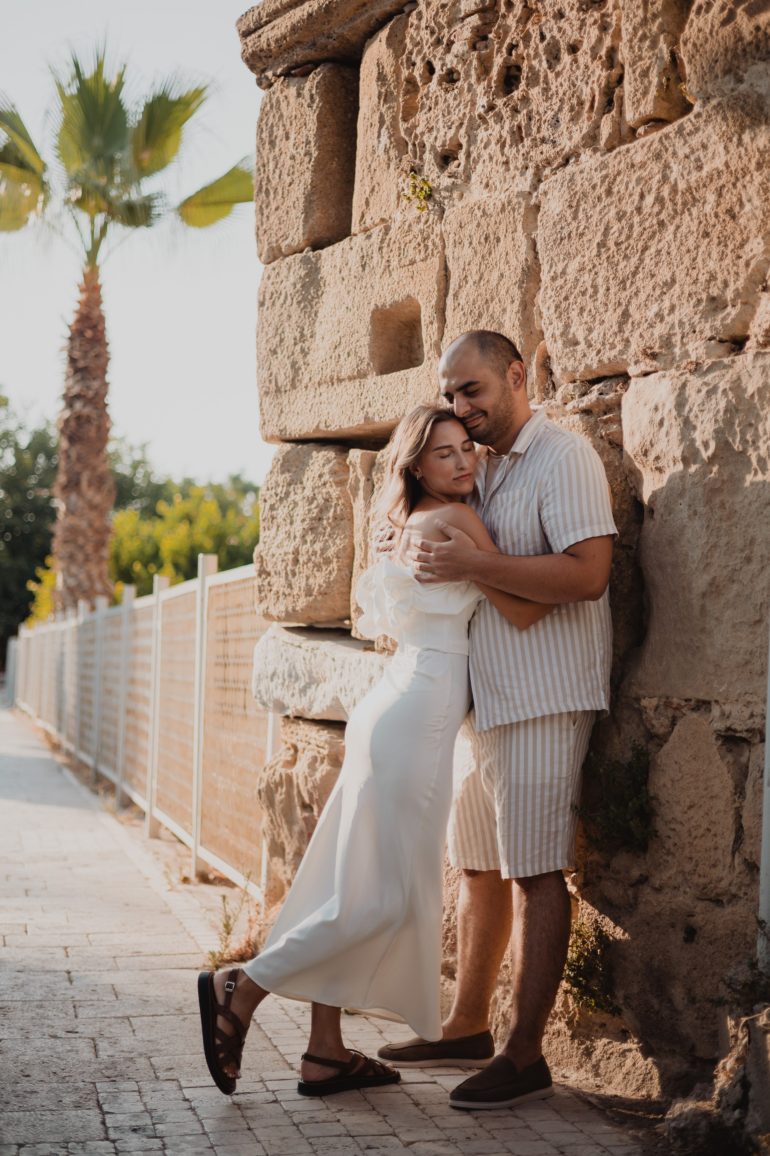 Лавстори в старом городе Сиде. Кара Дмитрий, фотограф Аланья