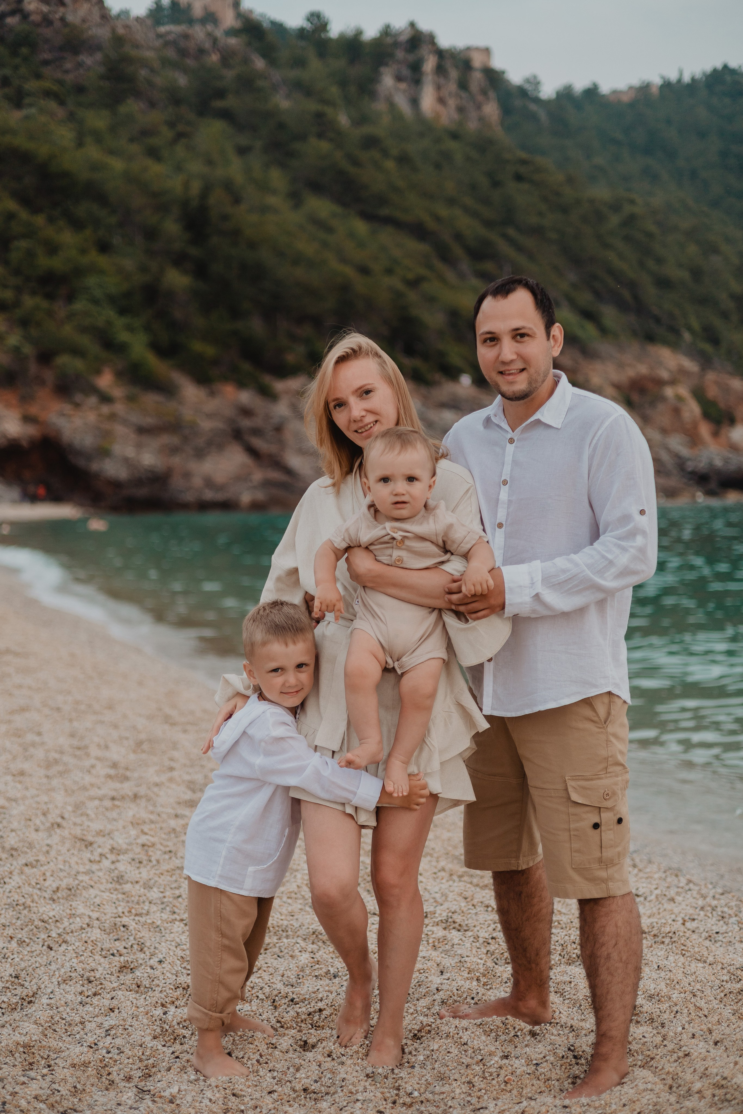 Семейная фотосессия. Алания. Кара Дмитрий, фотограф Аланья