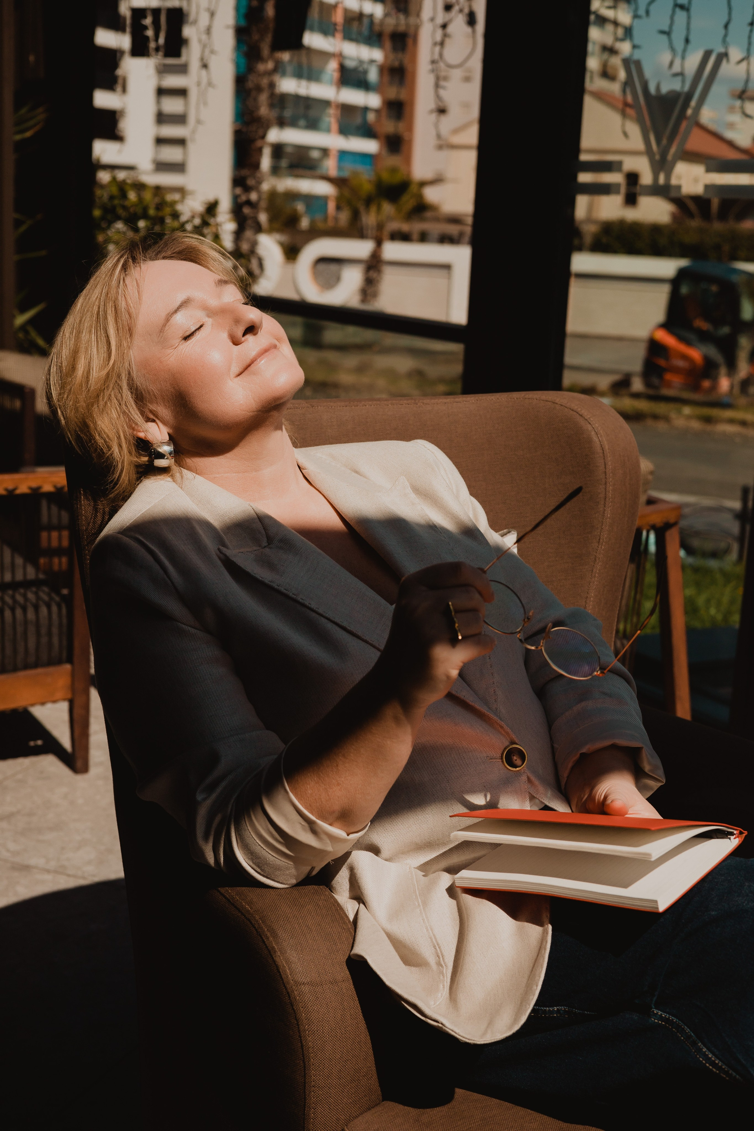 Контент-фотосессия для психолога. Кара Дмитрий, фотограф Аланья