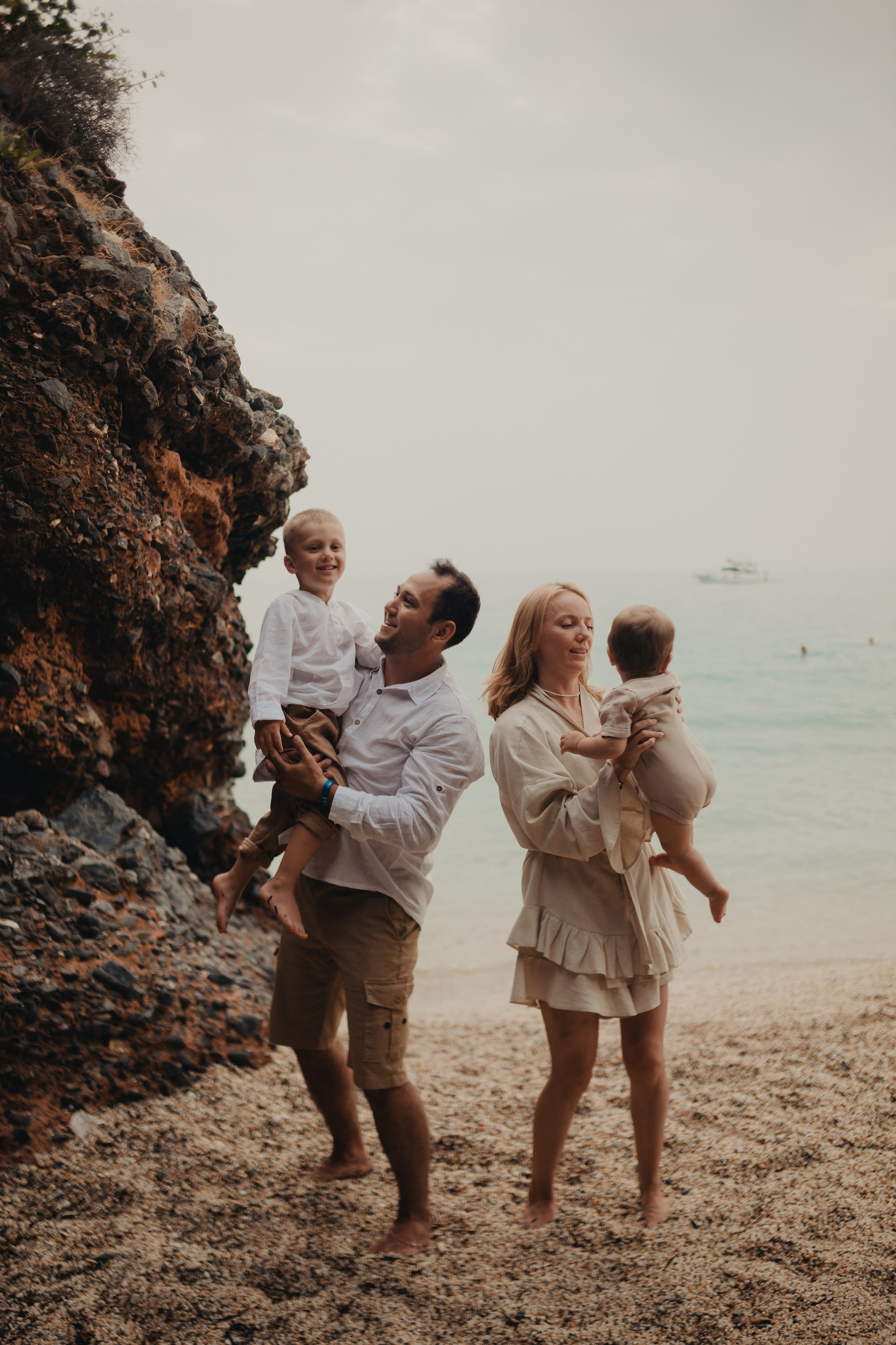 Семейная фотосессия. Алания. Кара Дмитрий, фотограф Аланья