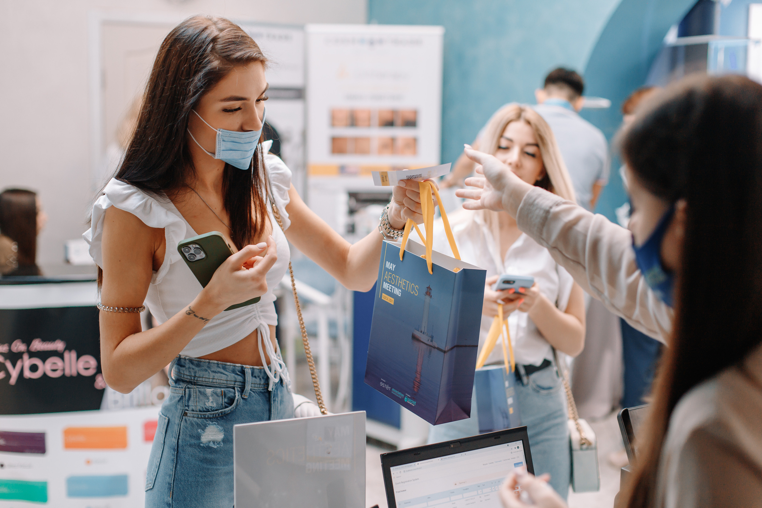 May aesthetic meeting. Кара Дмитрий, фотограф Аланья