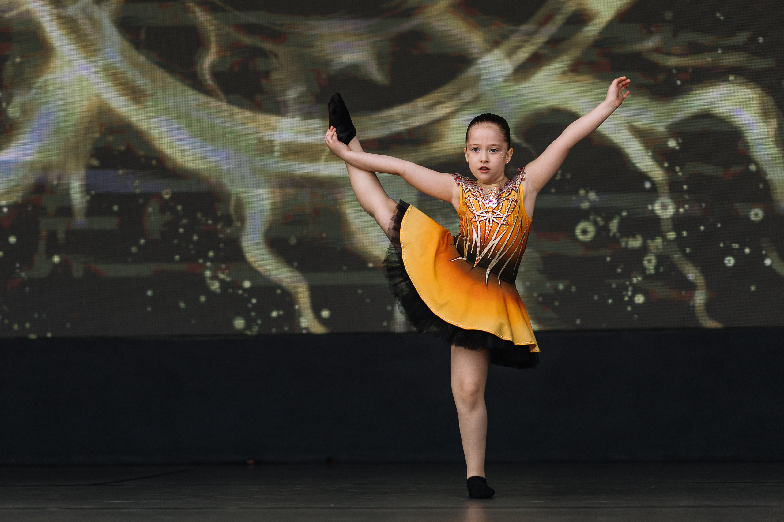 Танцевальный конкурс. Белек. Кара Дмитрий, фотограф Аланья