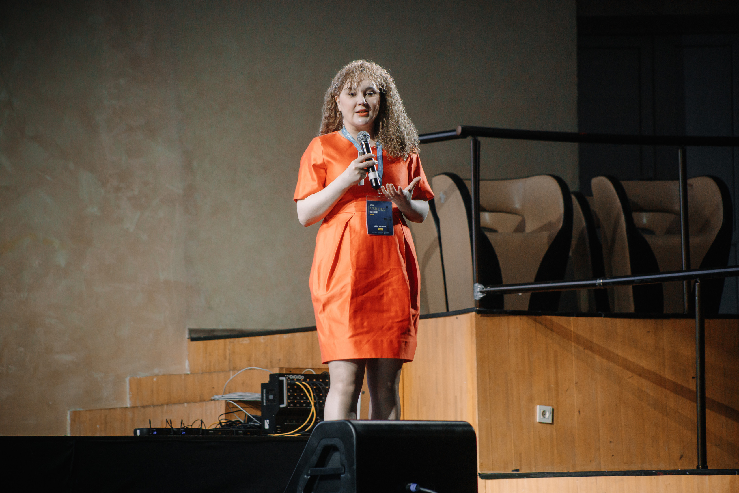 May aesthetic meeting. Кара Дмитрий, фотограф Аланья