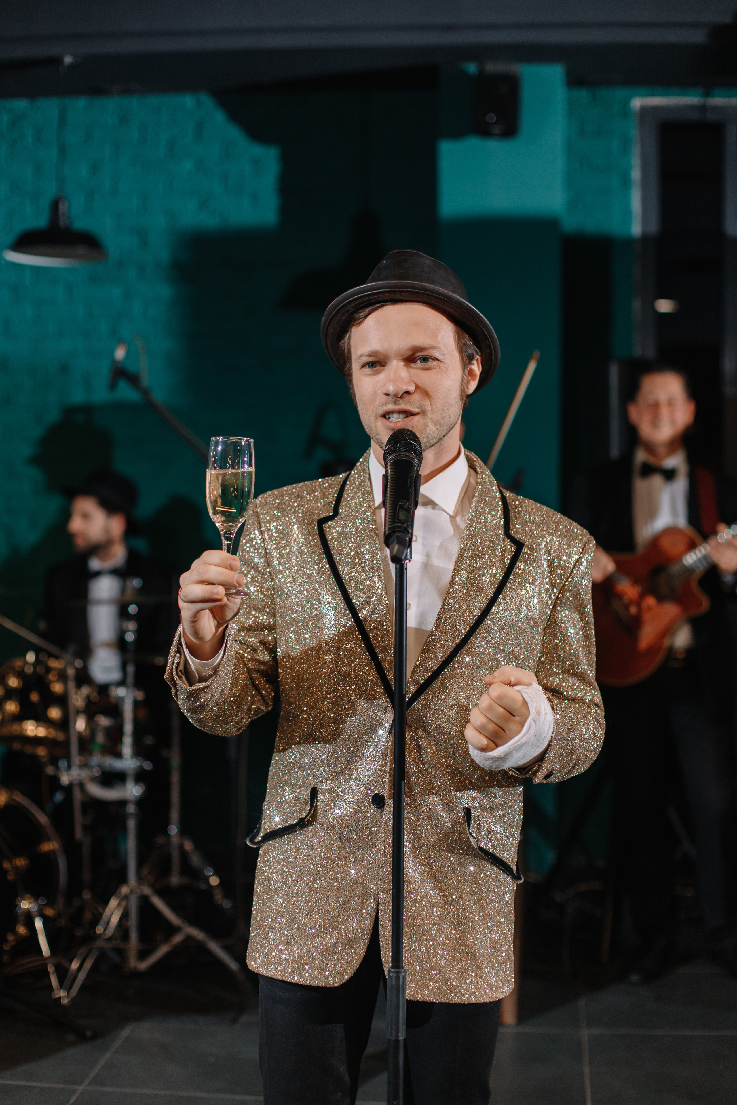 Корпоратив «Пузата Хата». Кара Дмитрий, фотограф Аланья