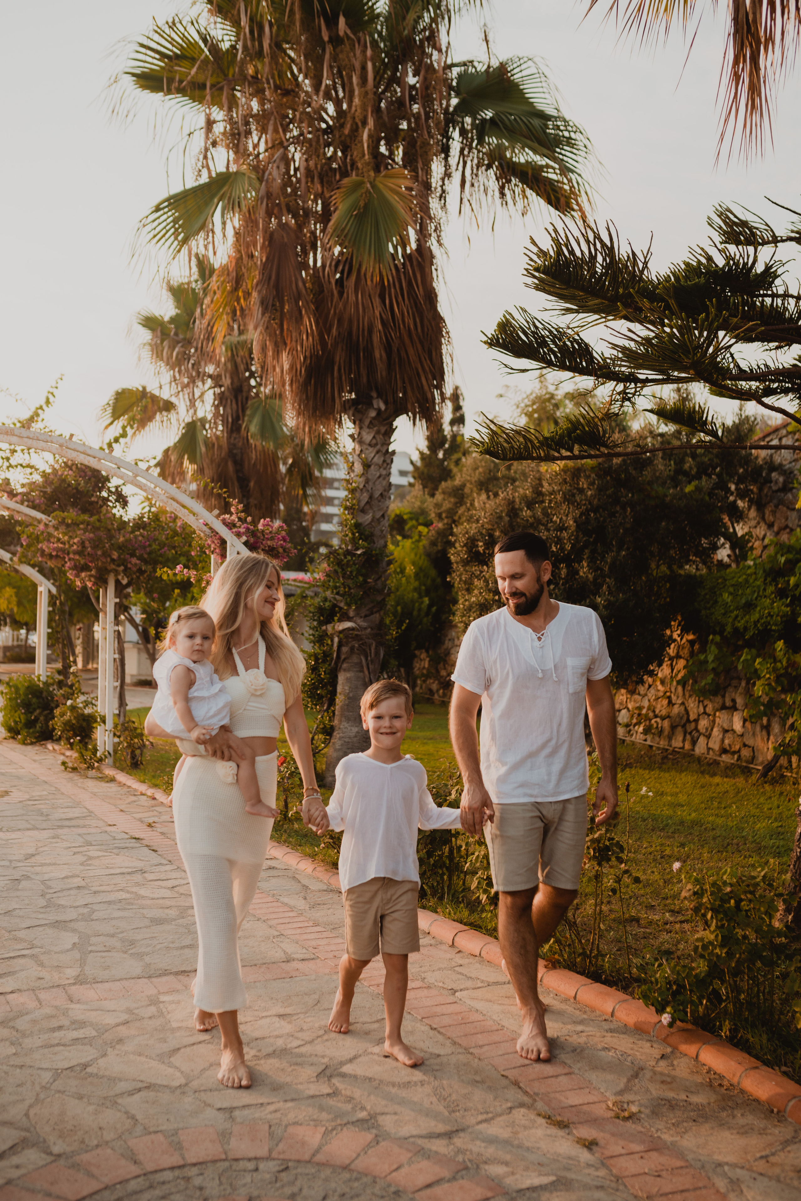 Семейная фотосессия. Алания. Кара Дмитрий, фотограф Аланья