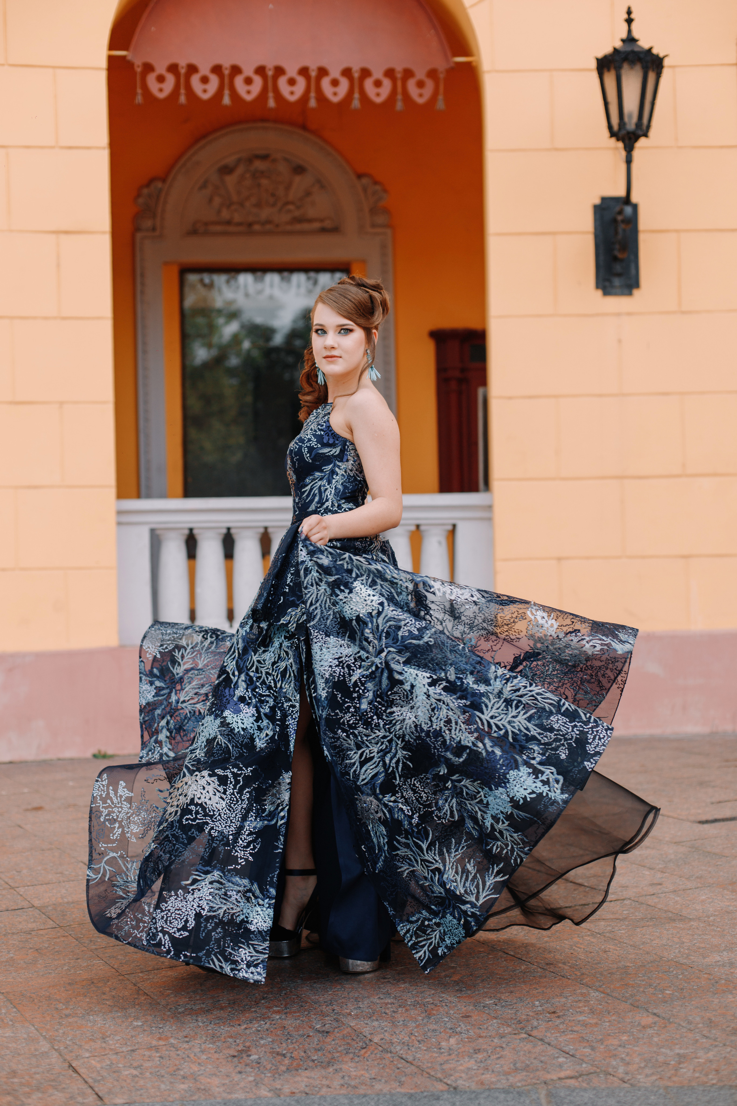 Выпускной в школе. Кара Дмитрий, фотограф Аланья